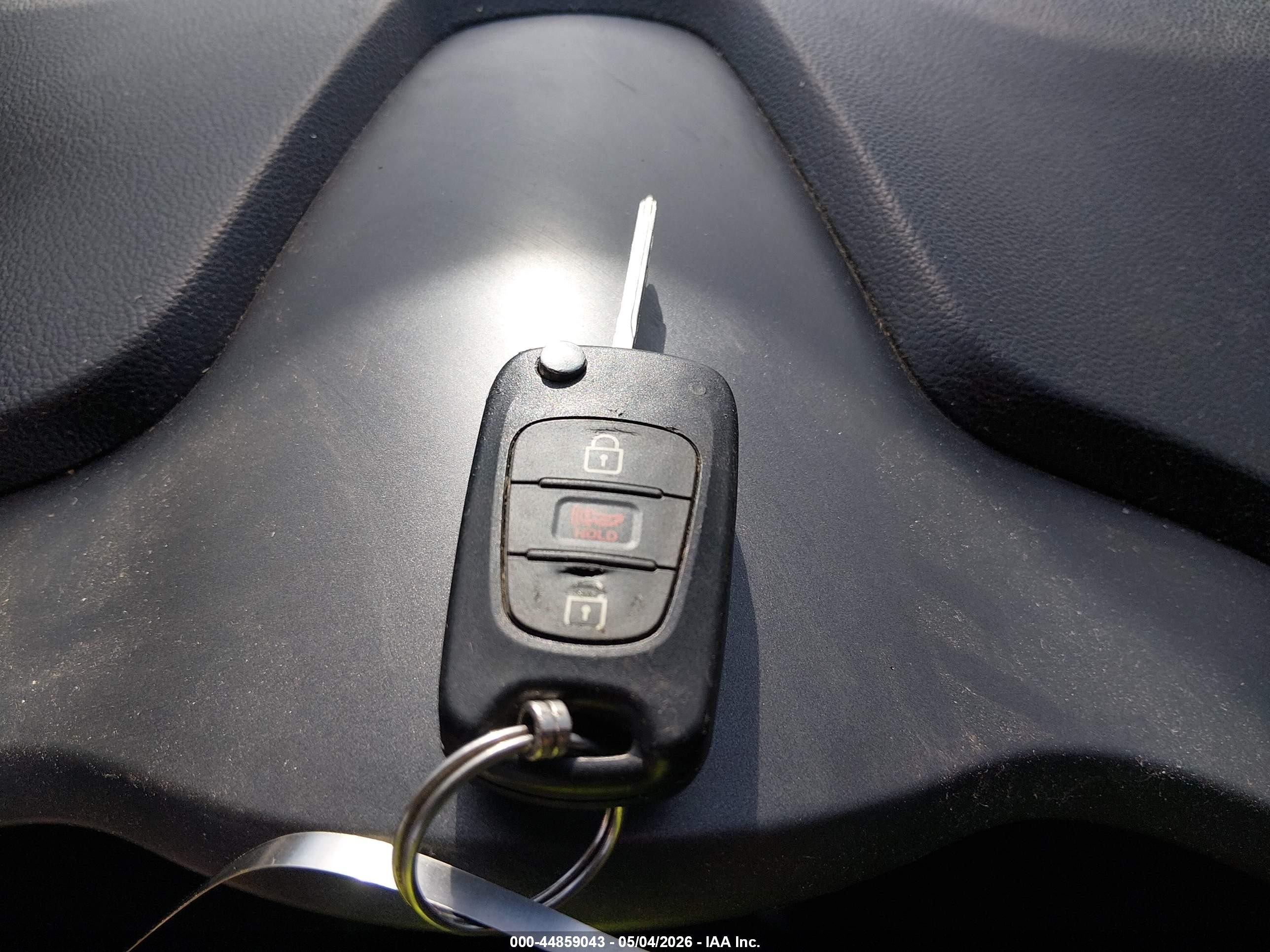 2013 Kia Sportage Lx Silver vin: KNDPBCA21D7439957