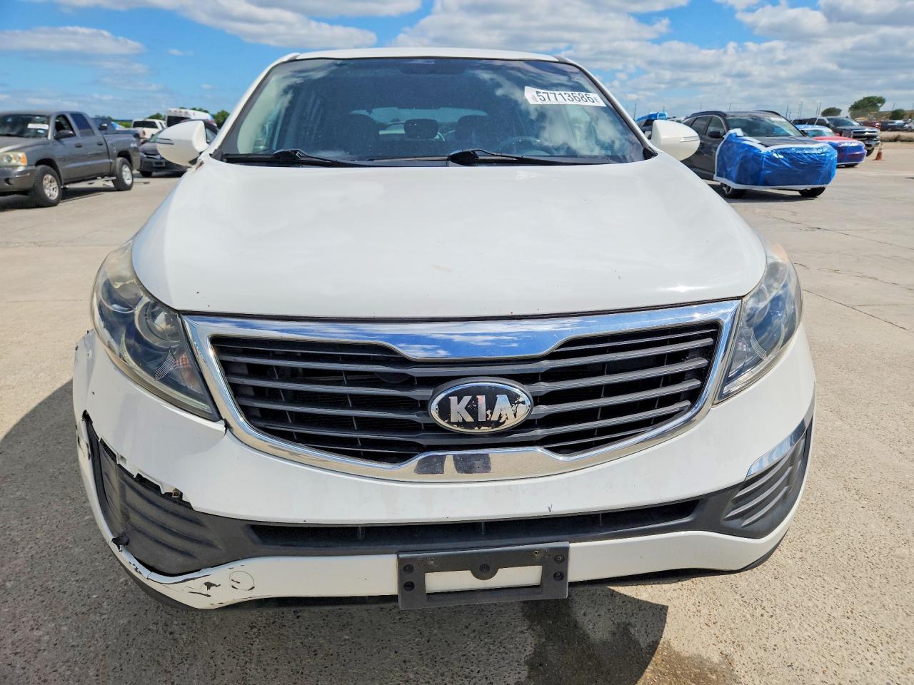 2013 Kia Sportage Lx White vin: KNDPBCA21D7543641