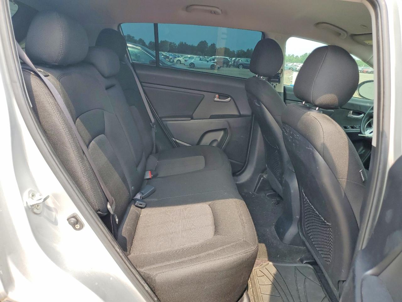 2012 Kia Sportage Lx Silver vin: KNDPBCA22C7213800