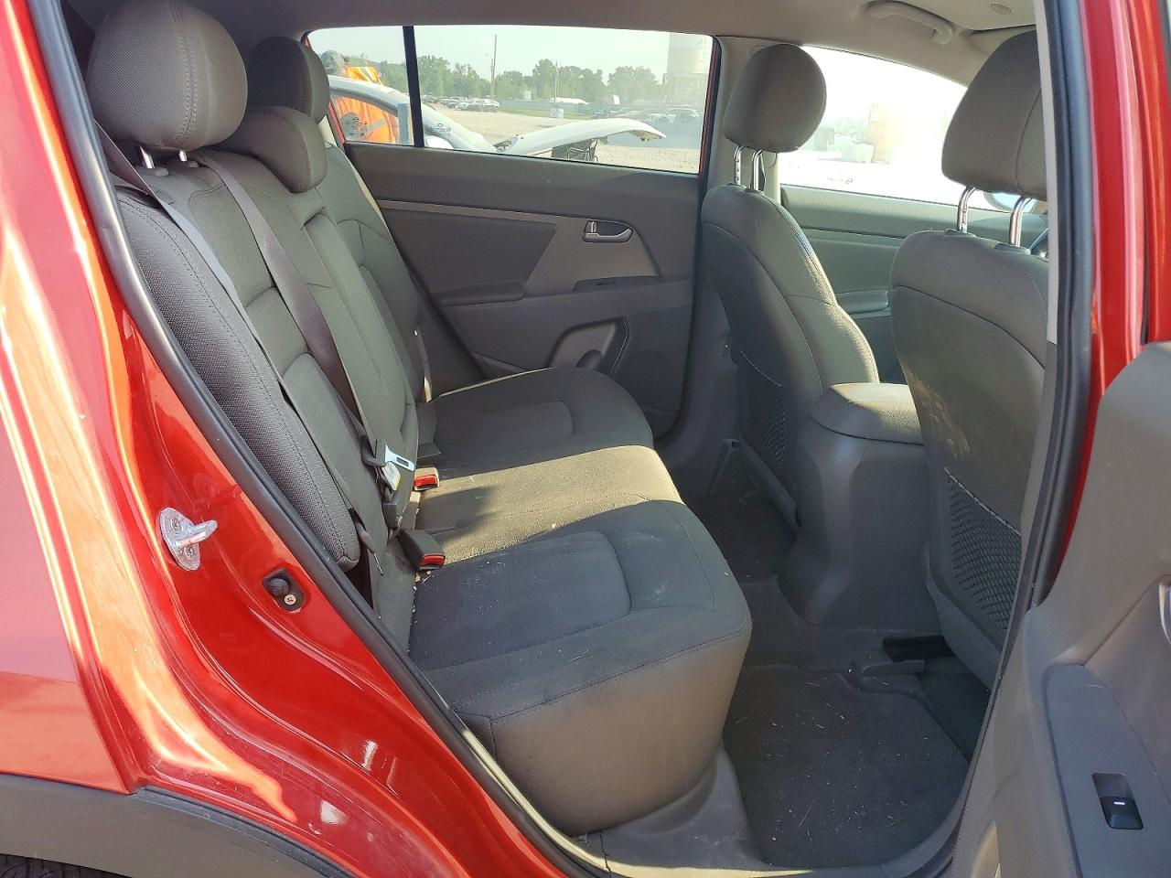 2013 Kia Sportage Lx Red vin: KNDPBCA22D7361060