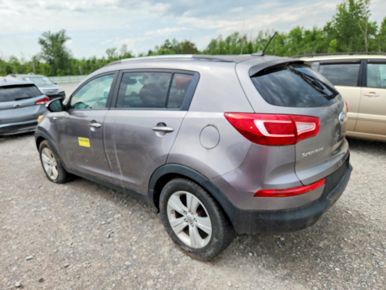 2011 Kia Sportage Lx Gray vin: KNDPBCA23B7172124