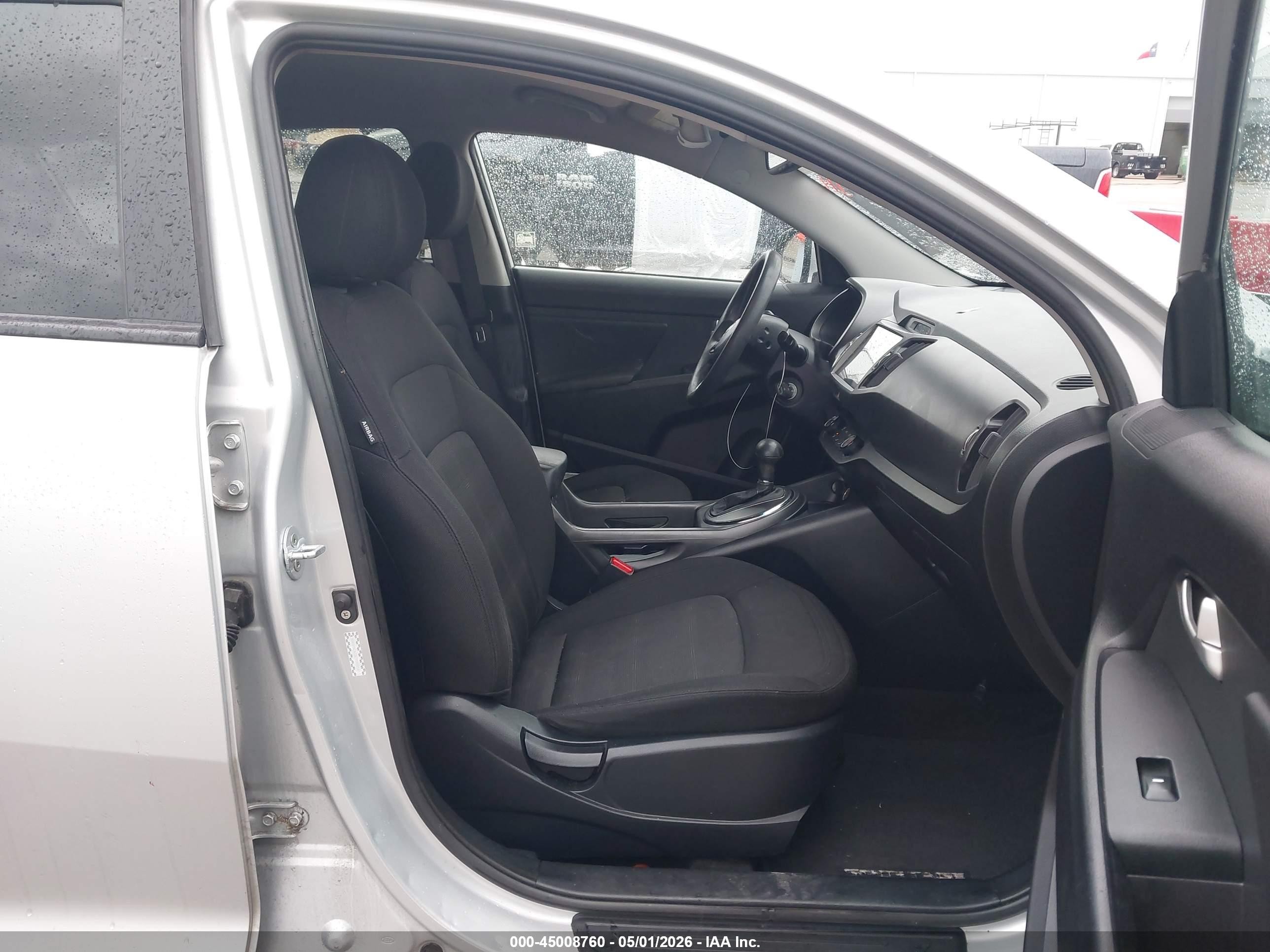 2012 Kia Sportage Lx Silver vin: KNDPBCA23C7182914