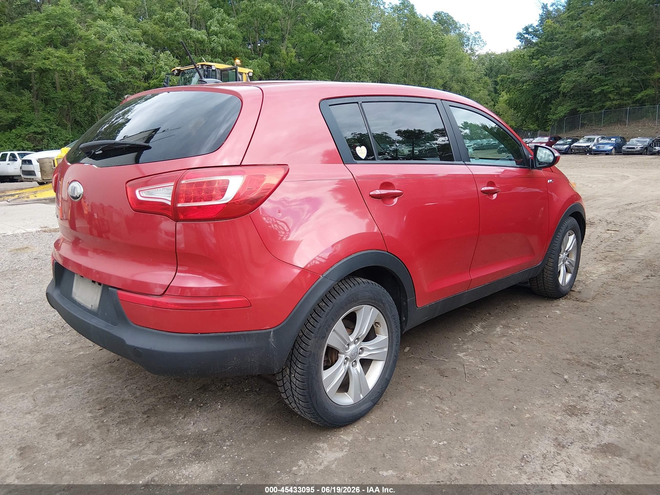 2013 Kia Sportage Lx Red vin: KNDPBCA23D7423307