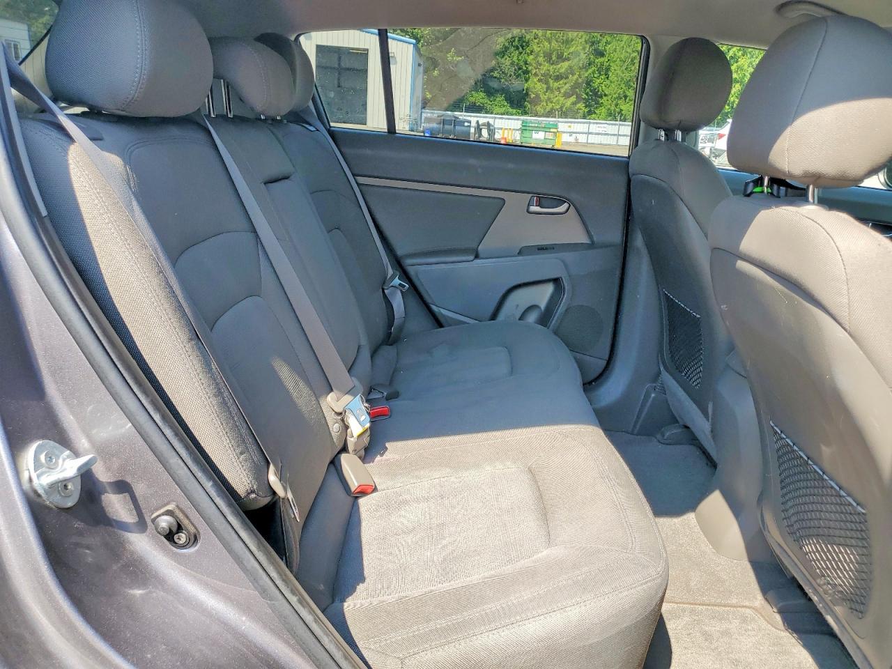 2013 Kia Sportage Lx Gray vin: KNDPBCA23D7449065