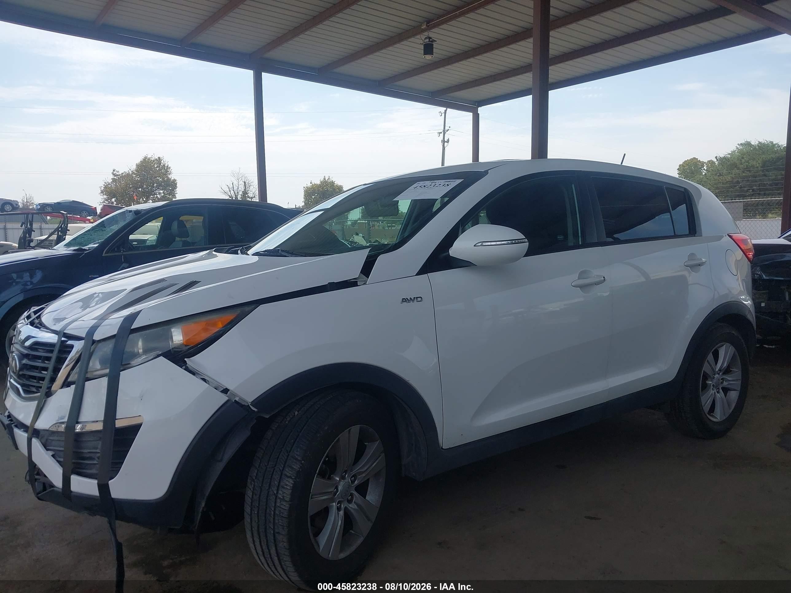 2013 Kia Sportage Lx White vin: KNDPBCA23D7463046