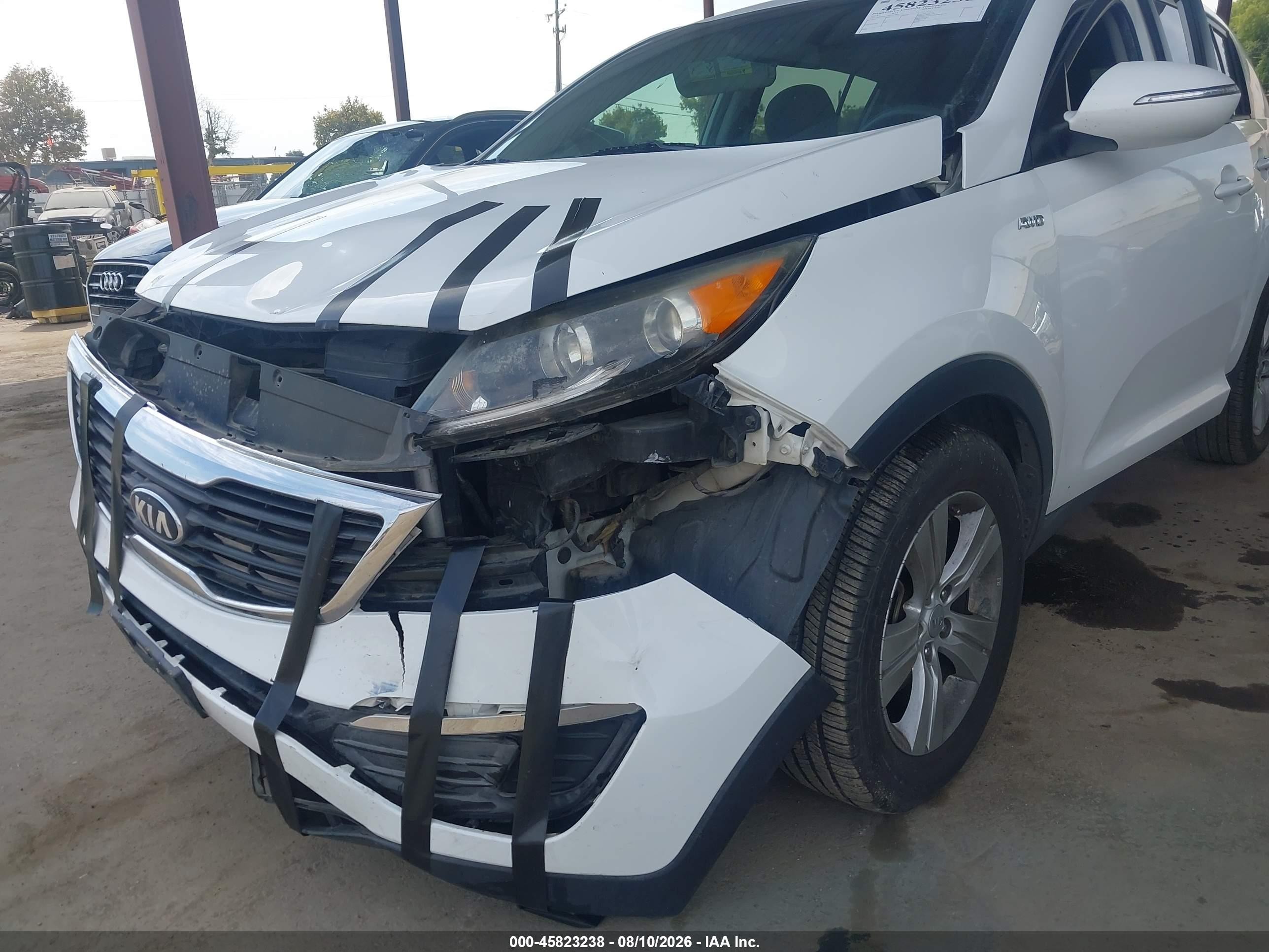 2013 Kia Sportage Lx White vin: KNDPBCA23D7463046