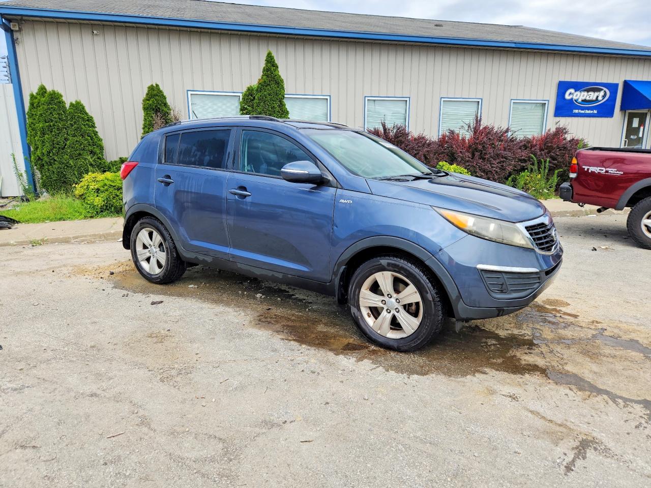 2012 Kia Sportage Lx Blue vin: KNDPBCA24C7317608
