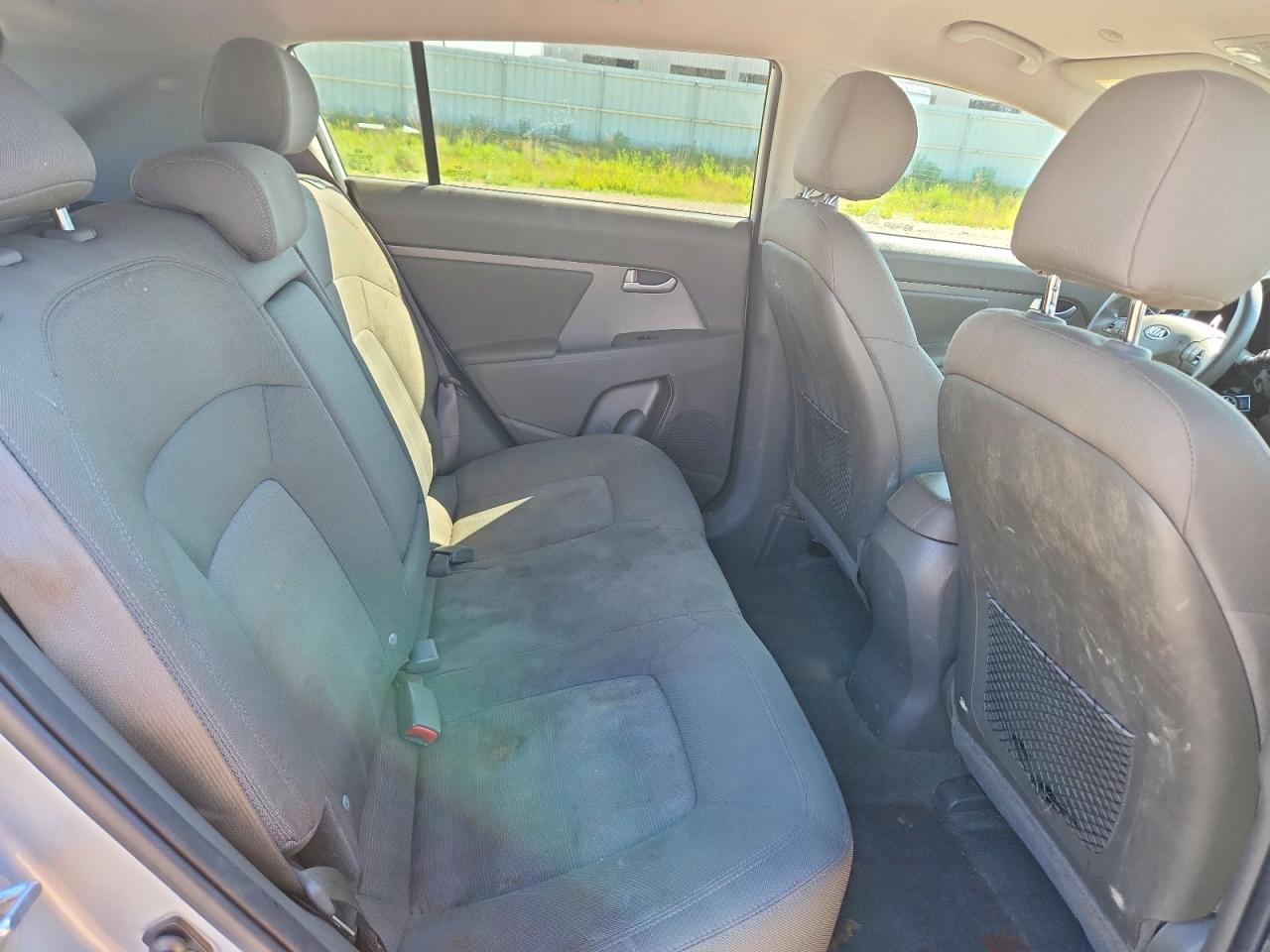 2013 Kia Sportage Lx Silver vin: KNDPBCA24D7350996