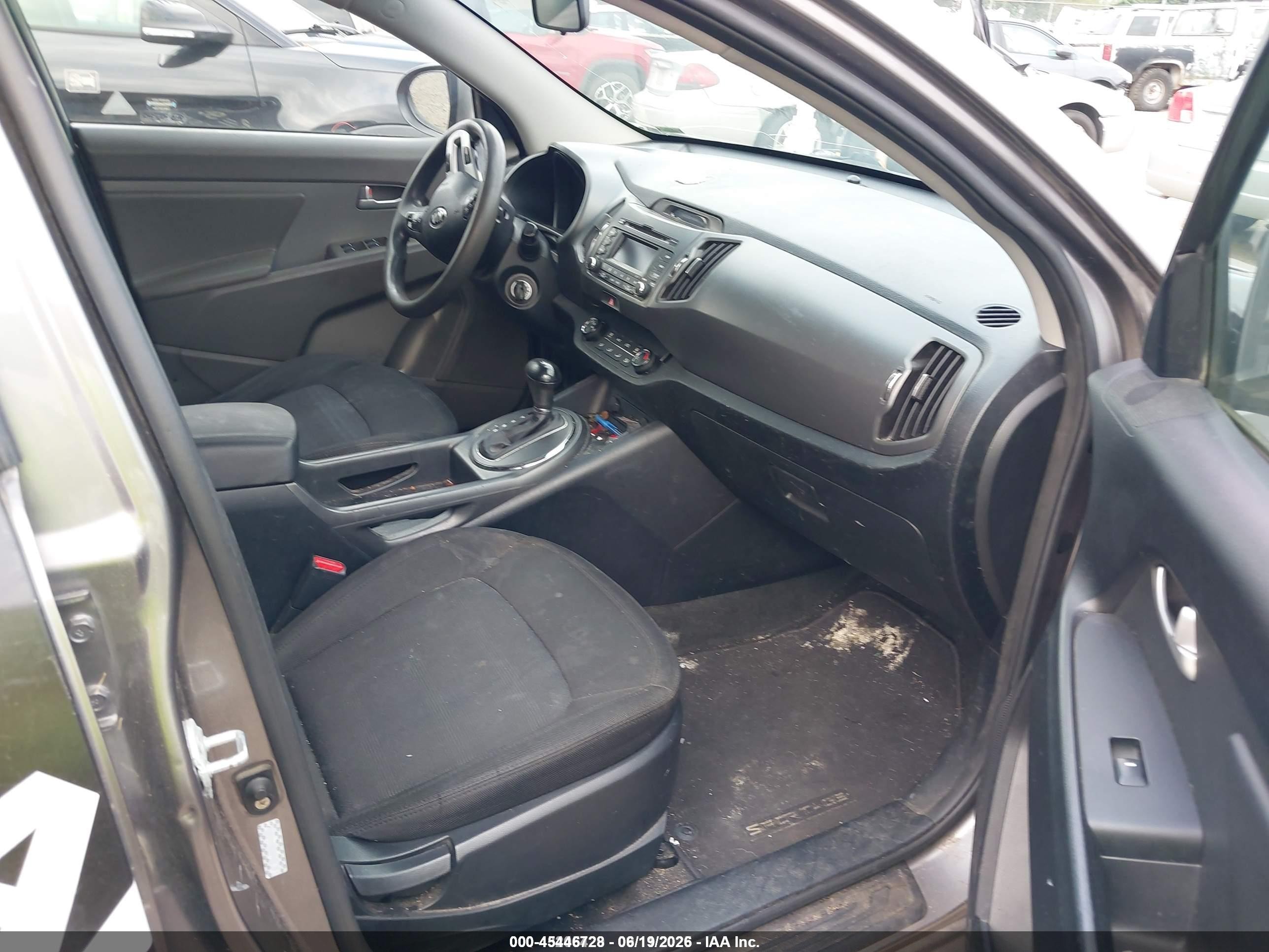 2013 Kia Sportage Lx Серебряный vin: KNDPBCA24D7400196