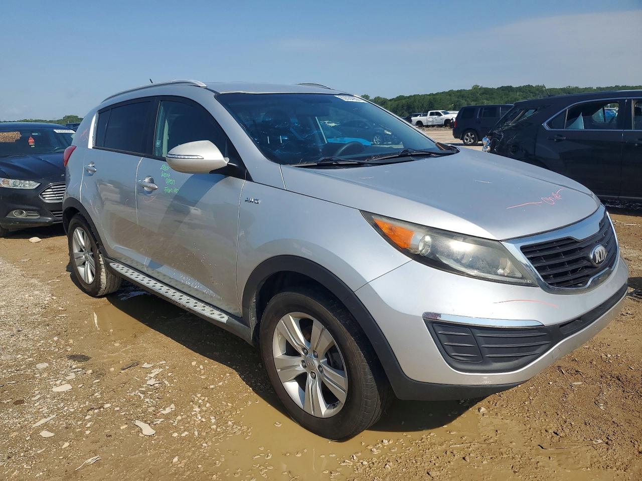 2013 Kia Sportage Lx Серебряный vin: KNDPBCA24D7428015