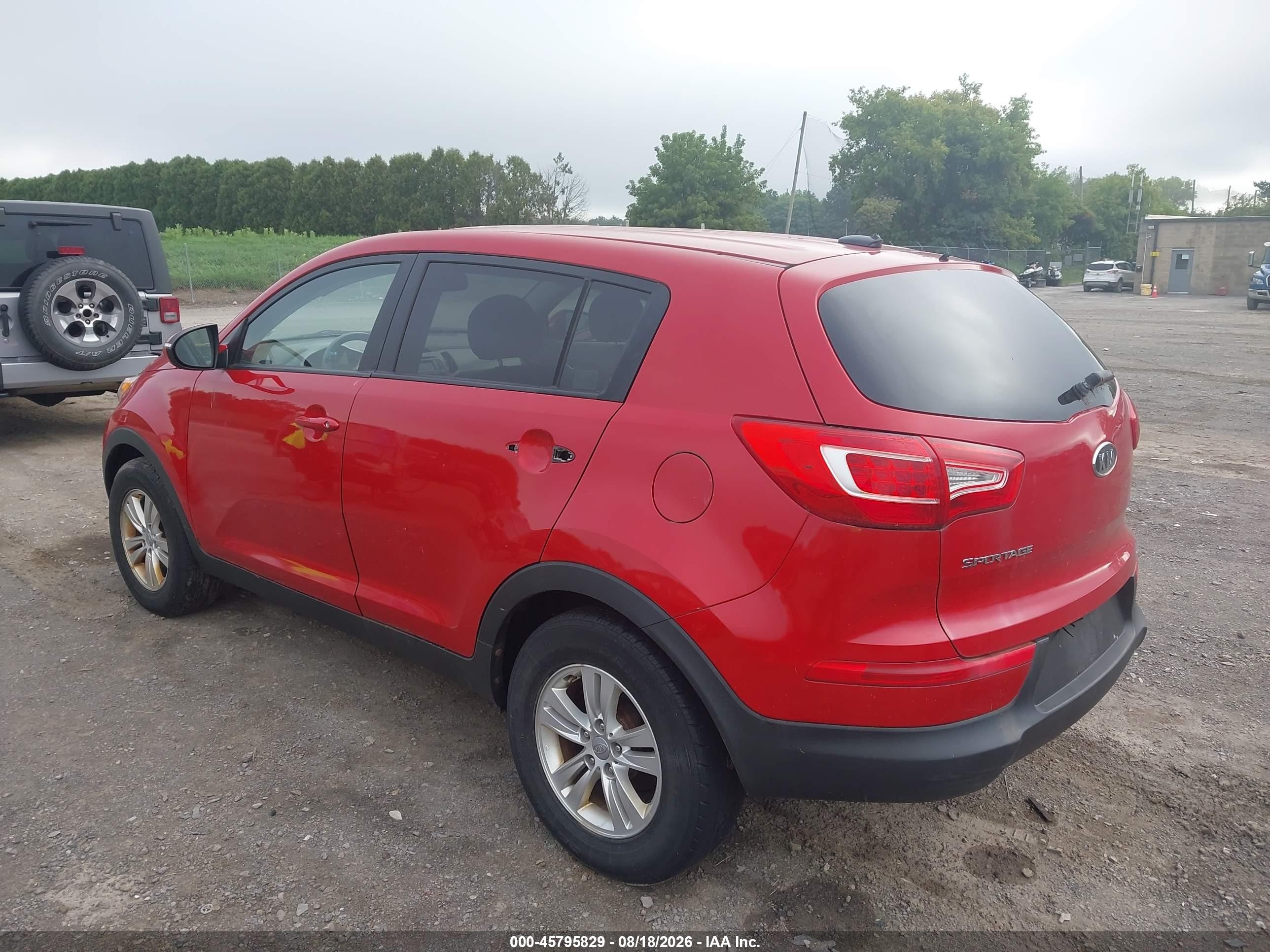 2011 Kia Sportage Lx Red vin: KNDPBCA25B7090105