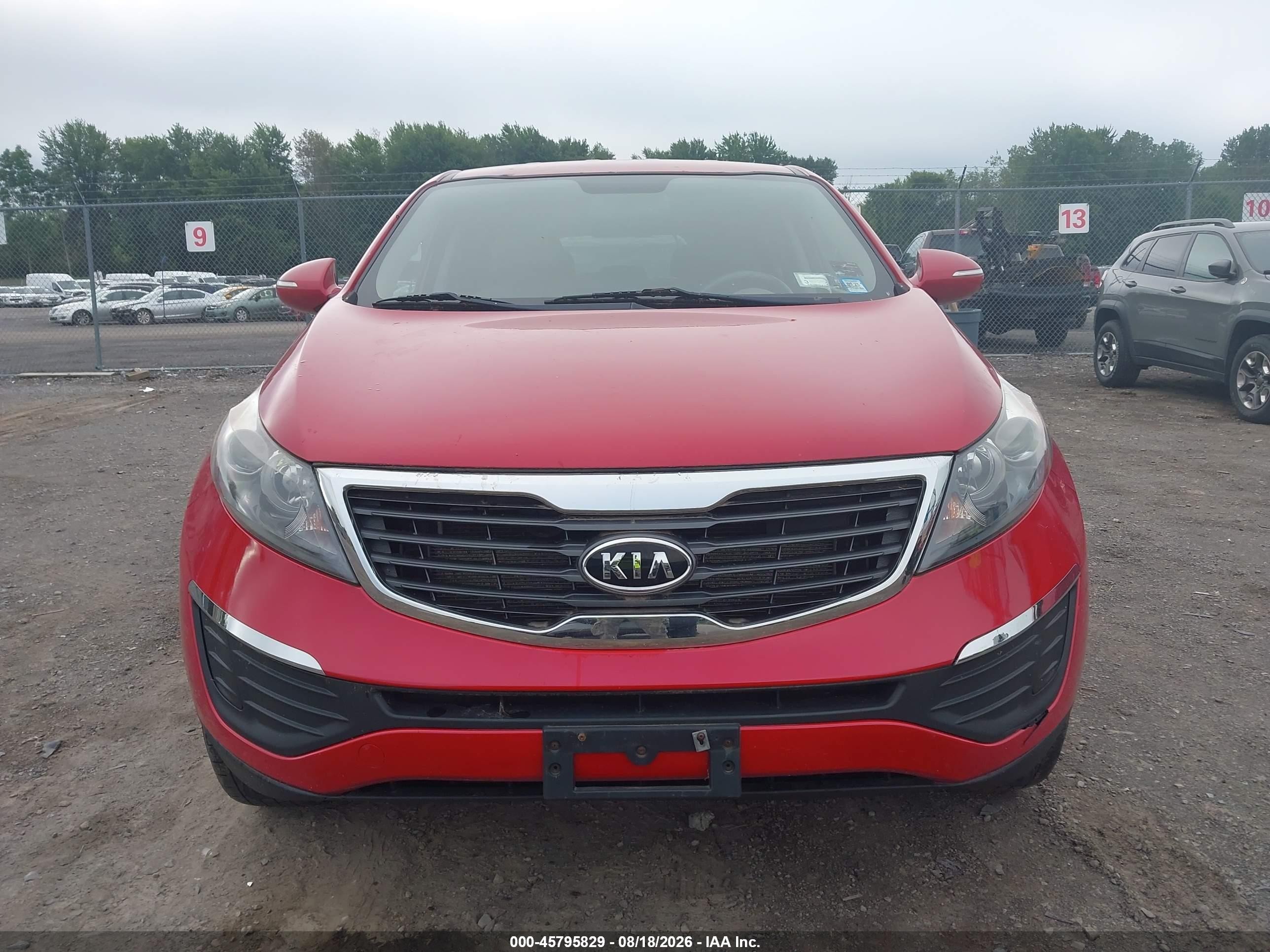 2011 Kia Sportage Lx Red vin: KNDPBCA25B7090105