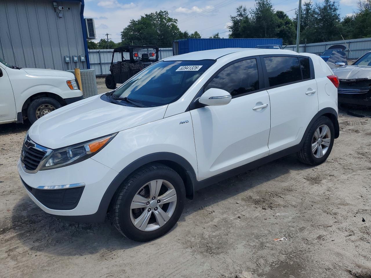 2013 Kia Sportage Lx White vin: KNDPBCA25D7543478