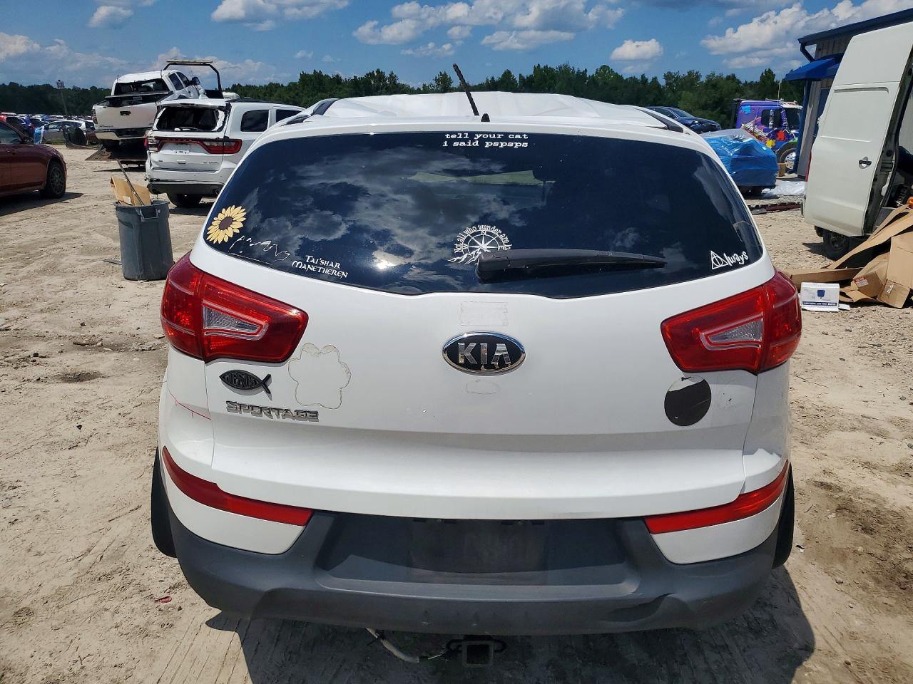 2013 Kia Sportage Lx White vin: KNDPBCA25D7543478