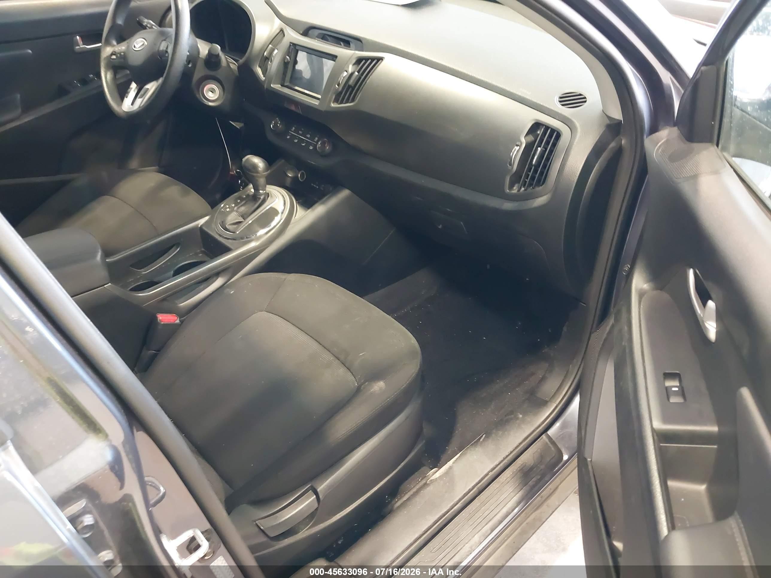 2011 Kia Sportage Lx Gray vin: KNDPBCA26B7030589