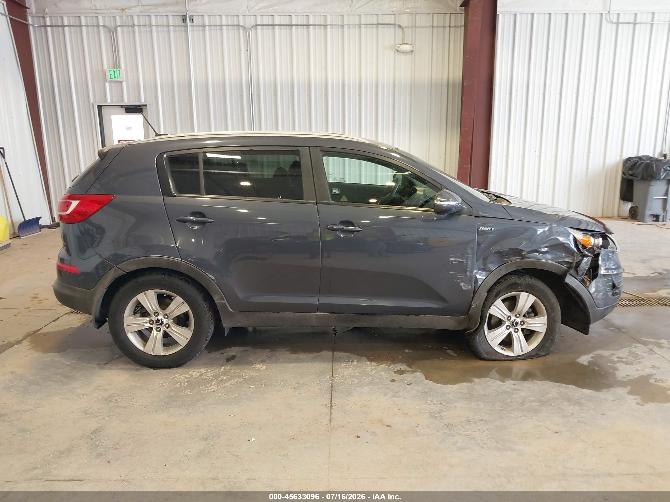 2011 Kia Sportage Lx Gray vin: KNDPBCA26B7030589