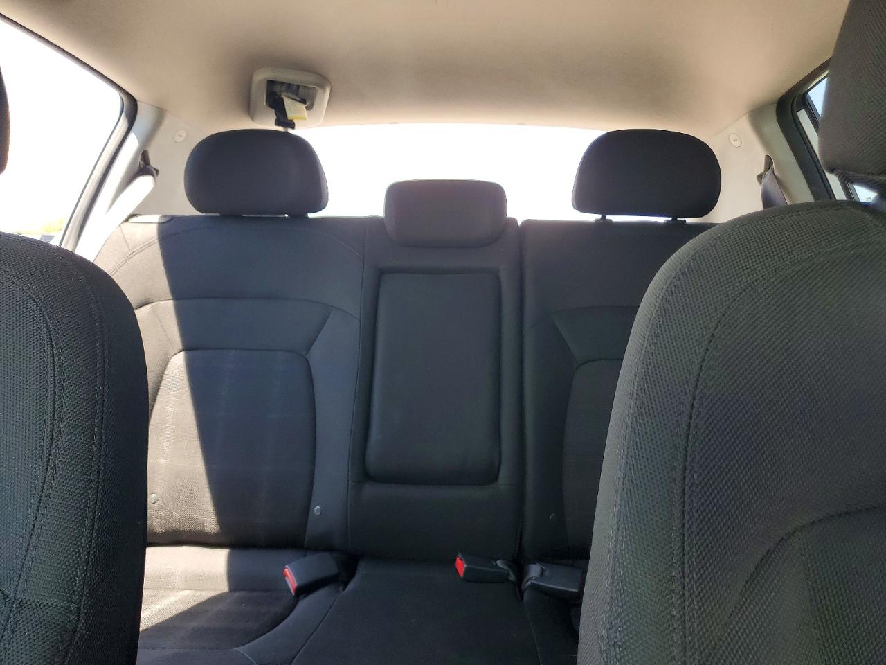 2012 Kia Sportage Lx Silver vin: KNDPBCA26C7271554