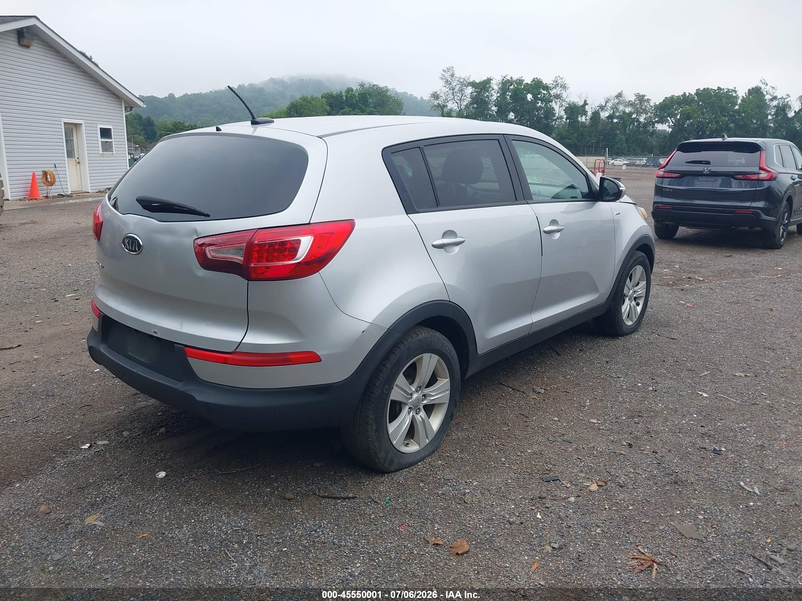 2012 Kia Sportage Lx Gray vin: KNDPBCA26C7309090