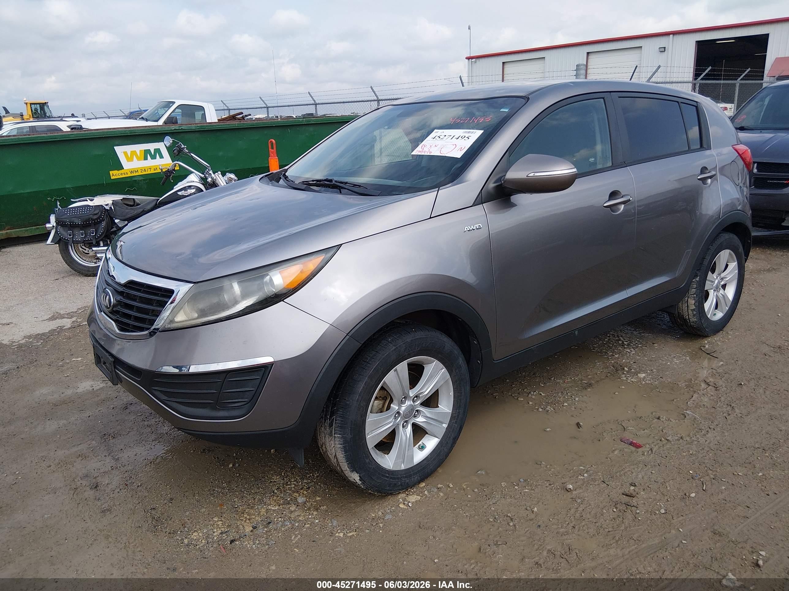 2013 Kia Sportage Lx Gray vin: KNDPBCA26D7364253