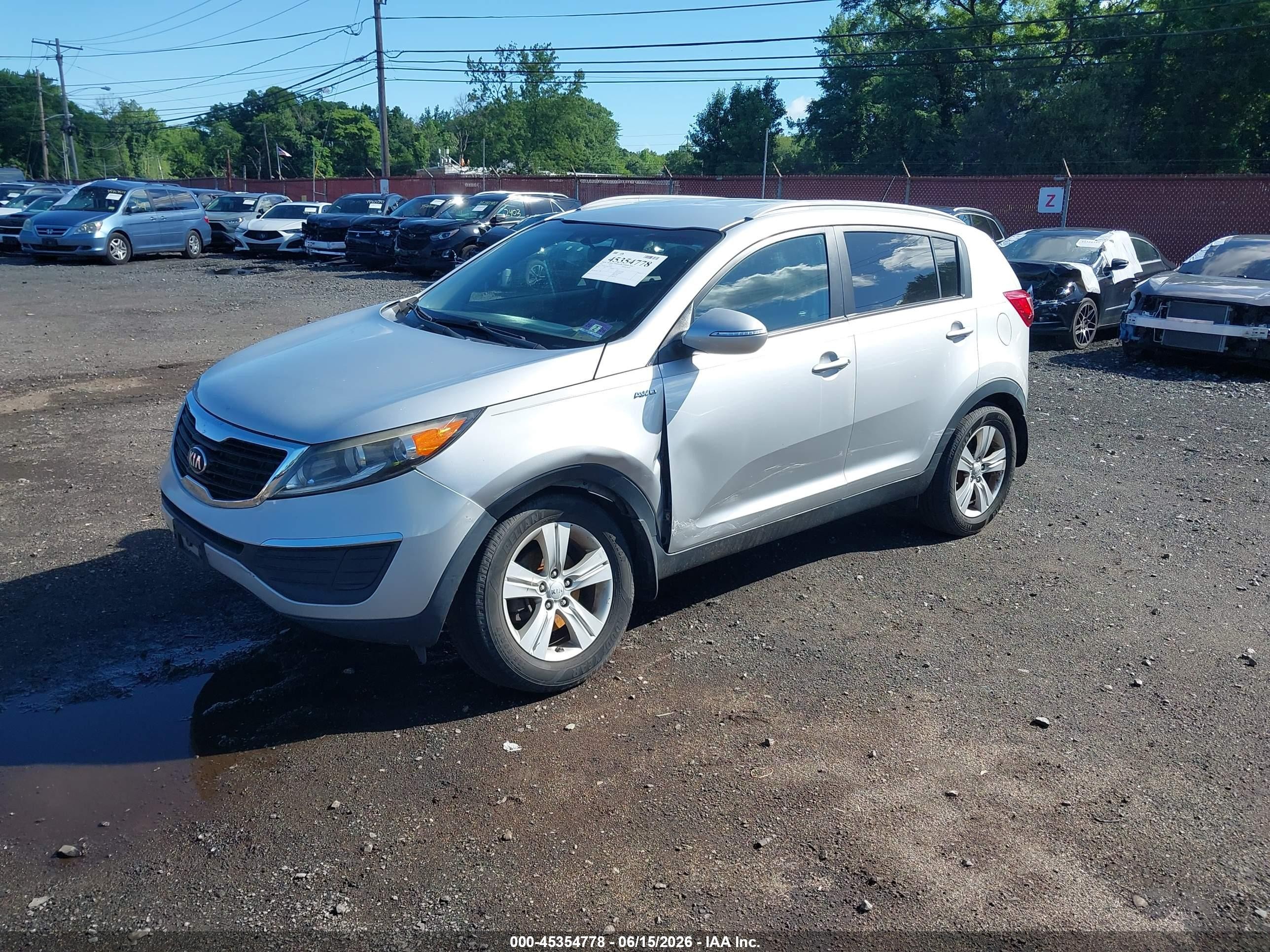 2013 Kia Sportage Lx Silver vin: KNDPBCA26D7388245