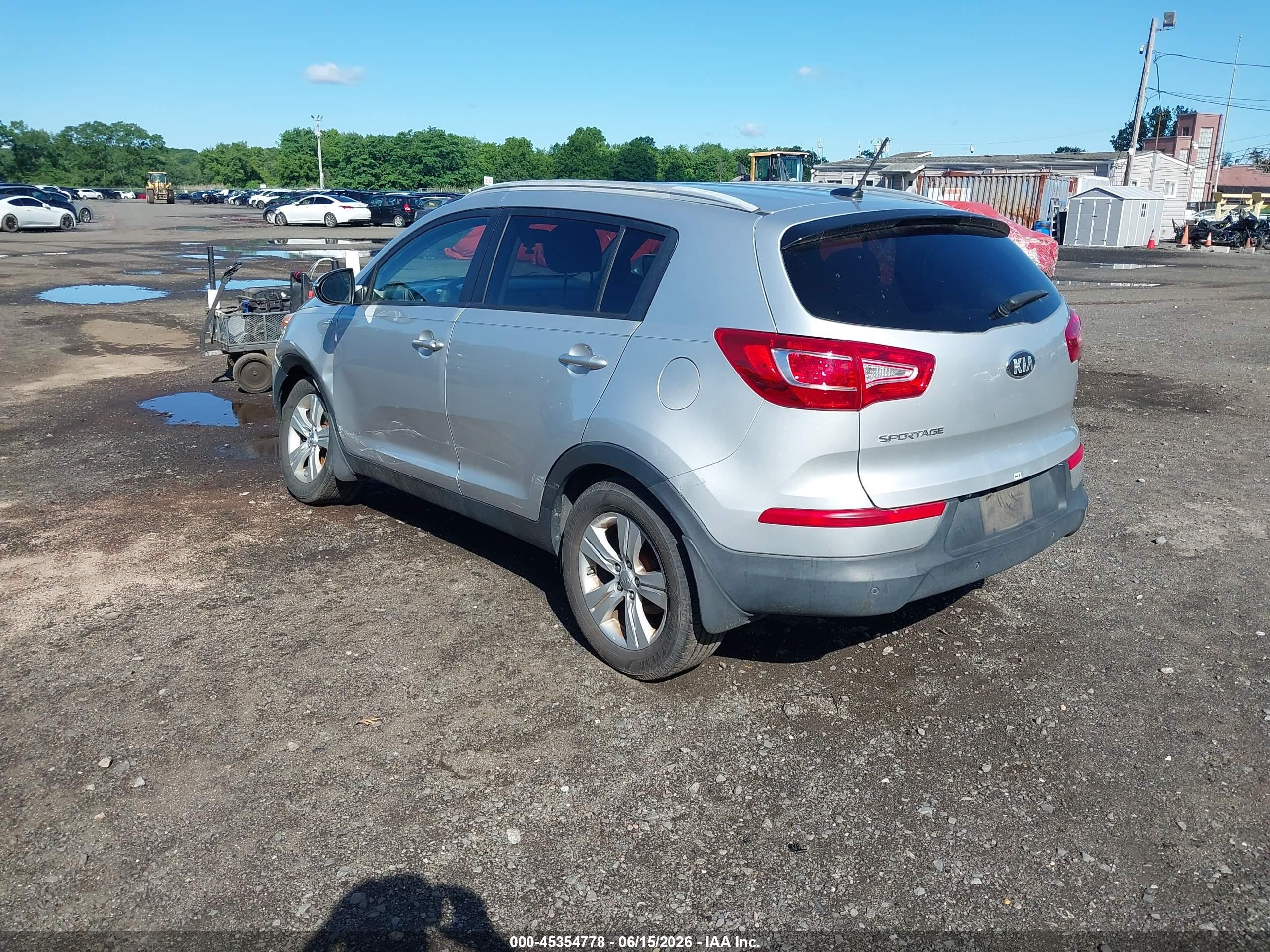 2013 Kia Sportage Lx Silver vin: KNDPBCA26D7388245
