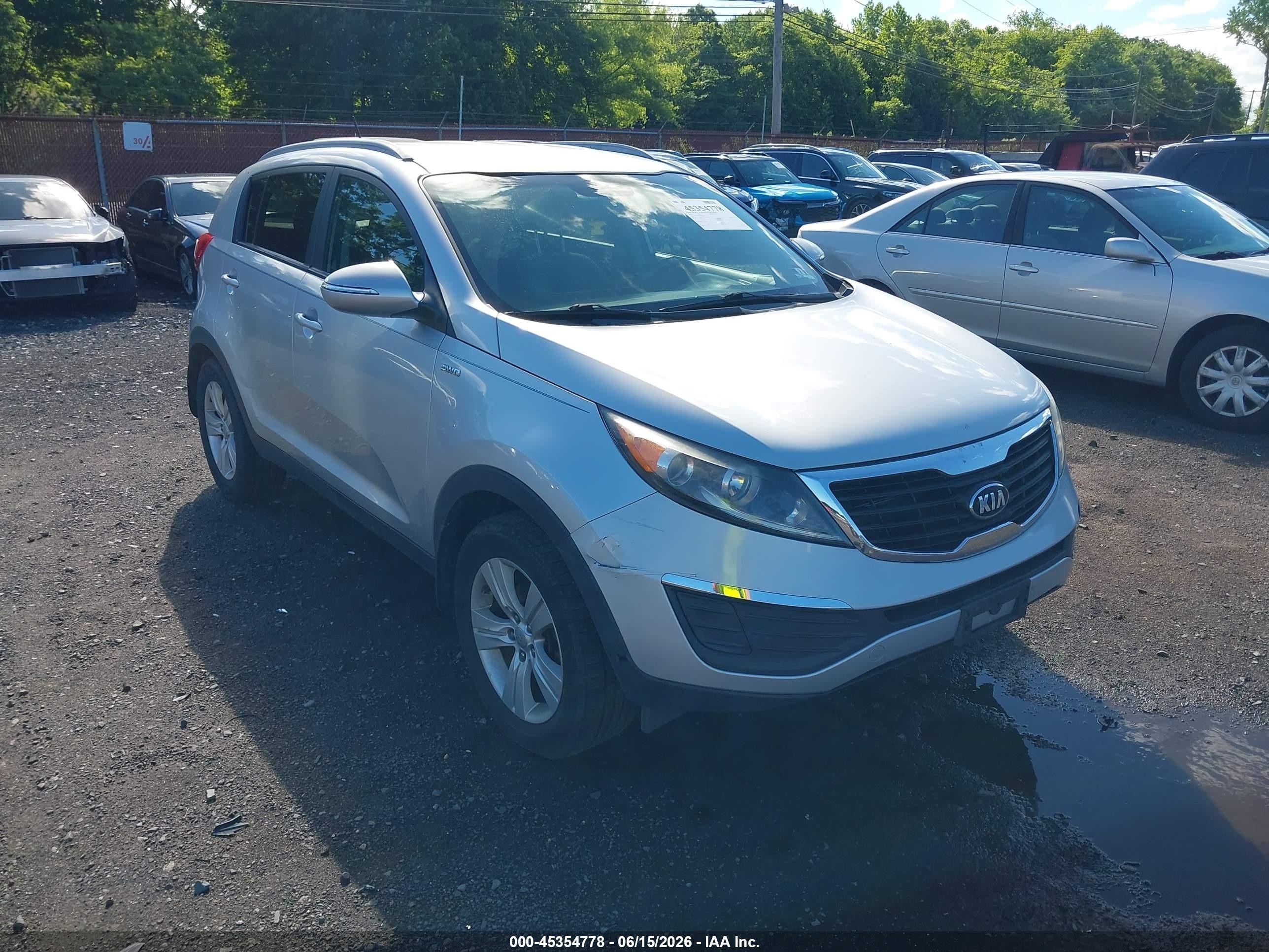 2013 Kia Sportage Lx Silver vin: KNDPBCA26D7388245