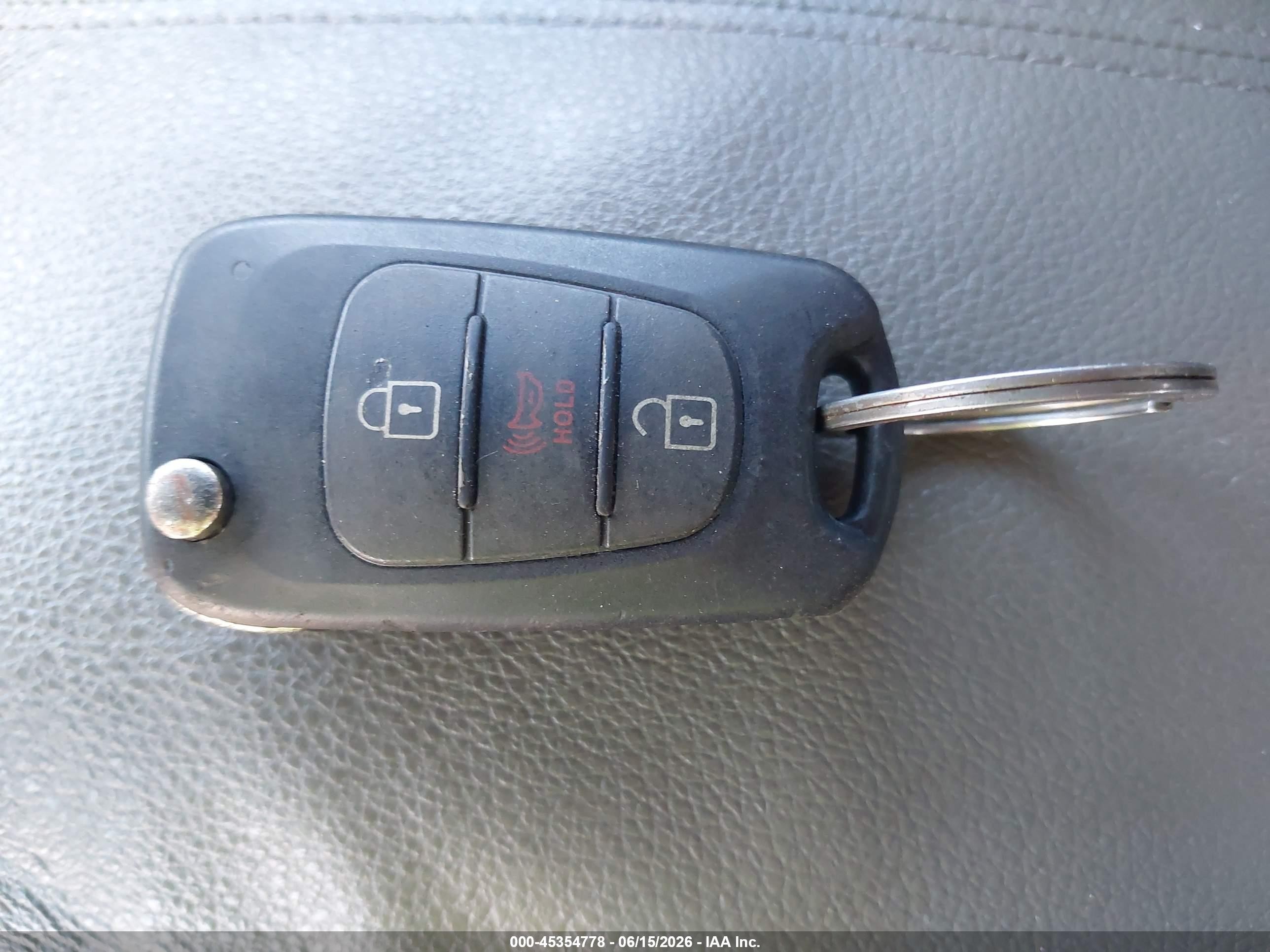 2013 Kia Sportage Lx Silver vin: KNDPBCA26D7388245