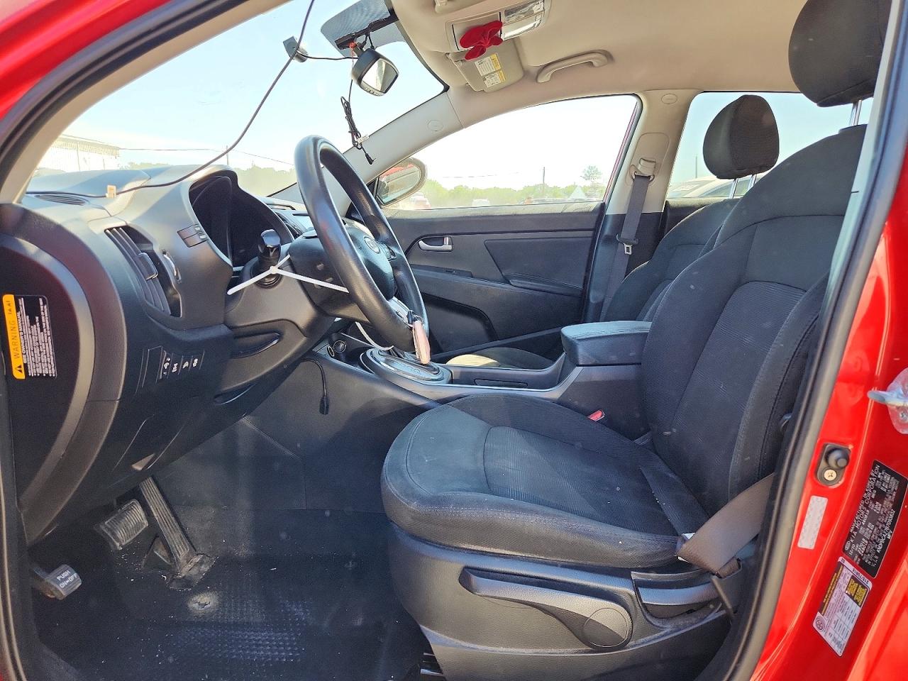 2011 Kia Sportage Lx Red vin: KNDPBCA27B7093832