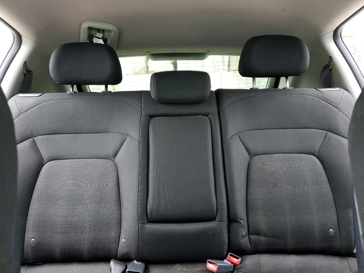 2012 Kia Sportage Lx White vin: KNDPBCA27C7201416