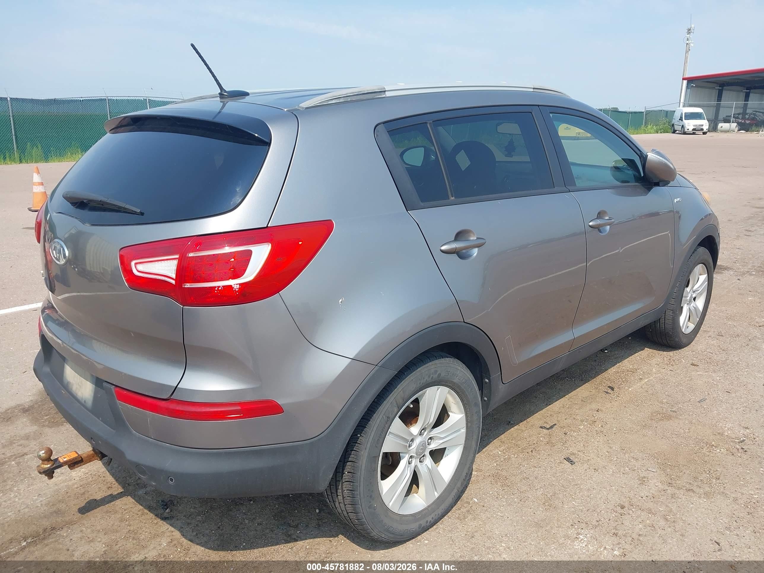2012 Kia Sportage Lx Gray vin: KNDPBCA27C7304013