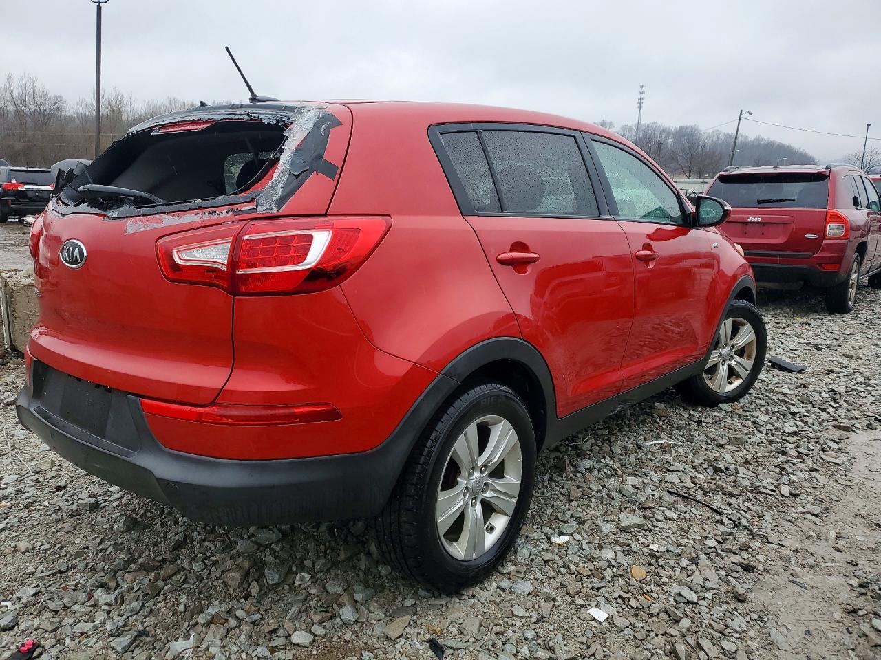 2012 Kia Sportage Lx Red vin: KNDPBCA27C7320440