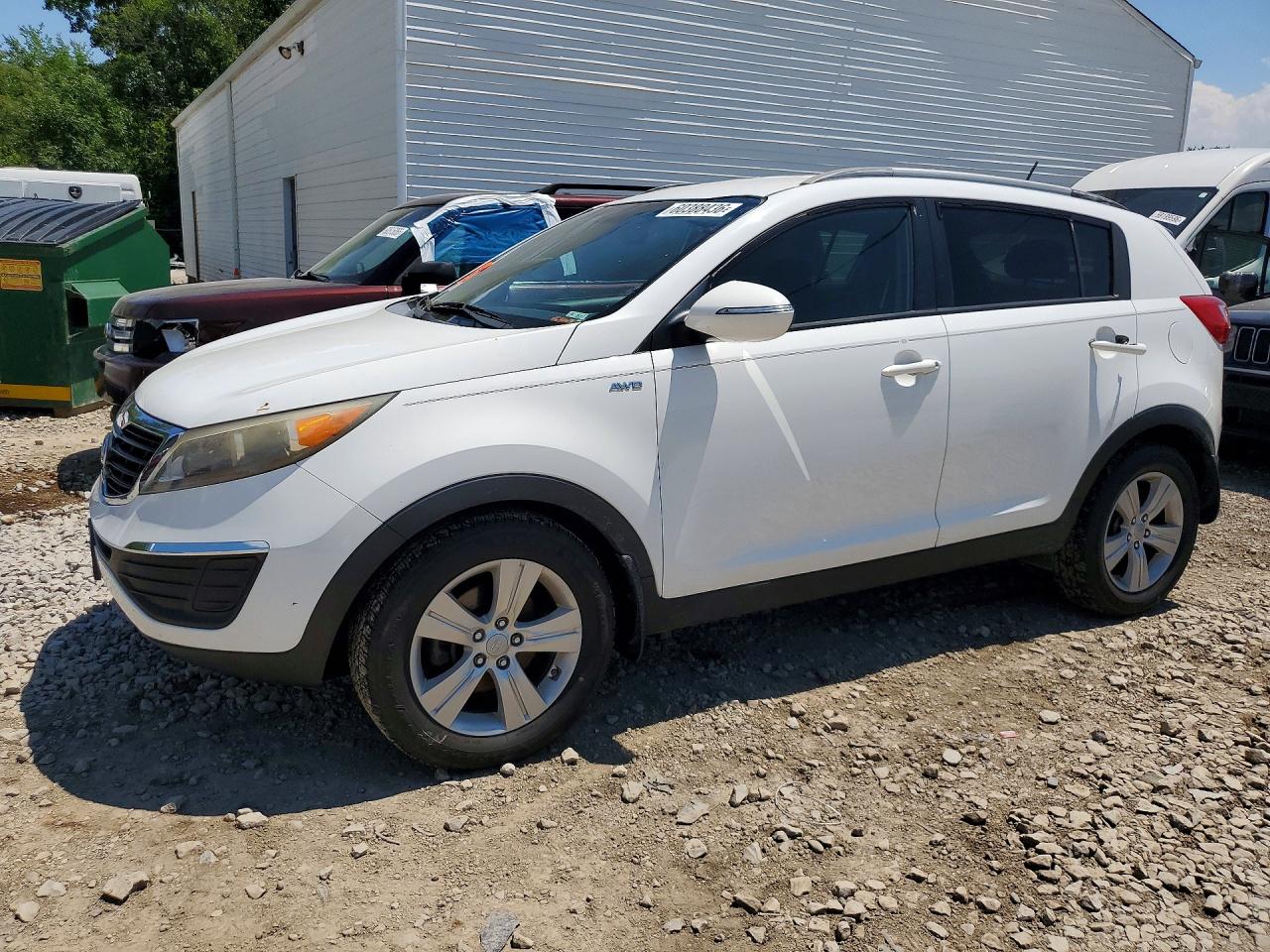 2011 Kia Sportage Ex/x Line Белый vin: KNDPBCA28B7038080
