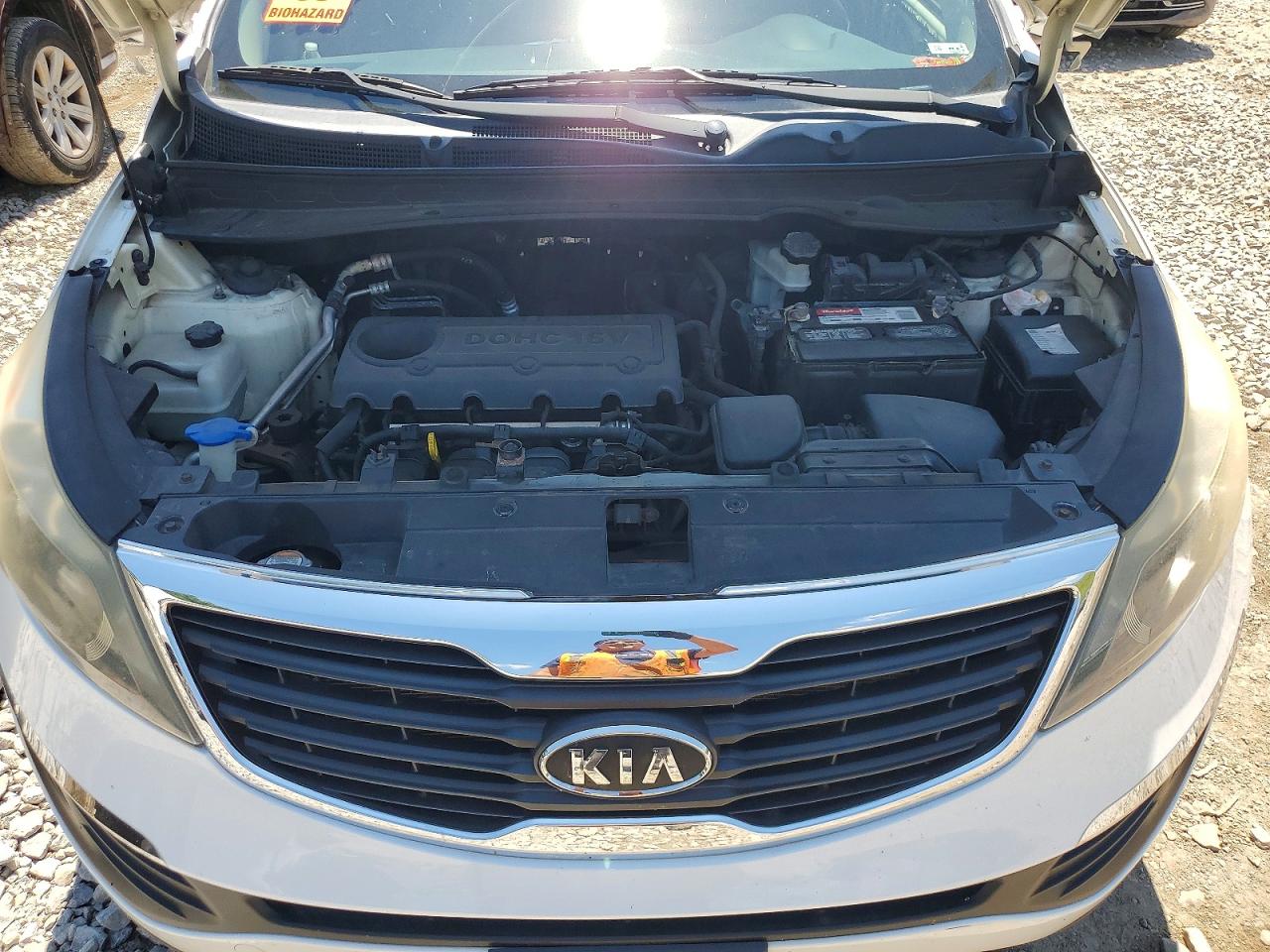 2011 Kia Sportage Ex/x Line Белый vin: KNDPBCA28B7038080