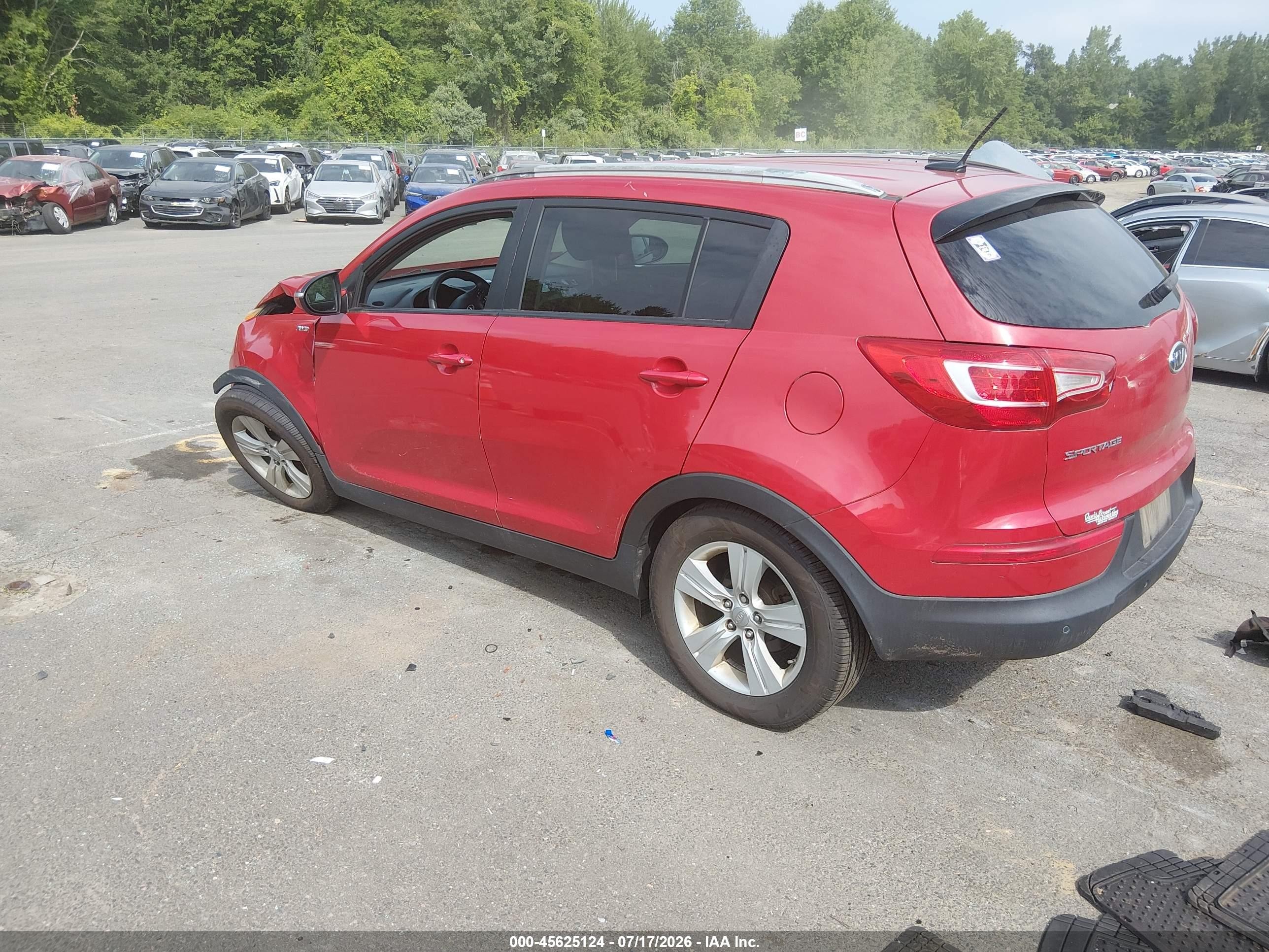 2011 Kia Sportage Lx Red vin: KNDPBCA28B7076019