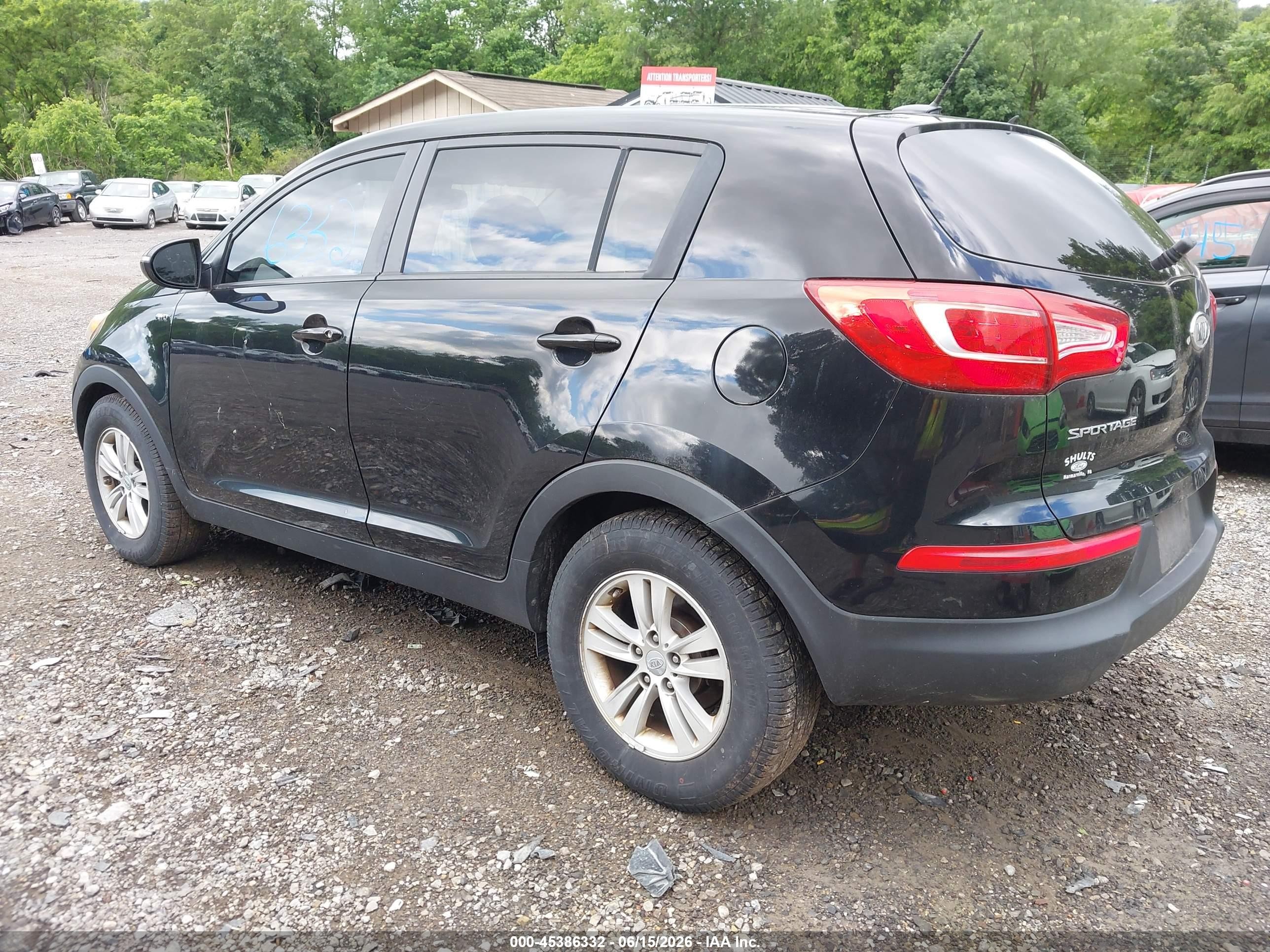 2011 Kia Sportage Lx Black vin: KNDPBCA28B7089563