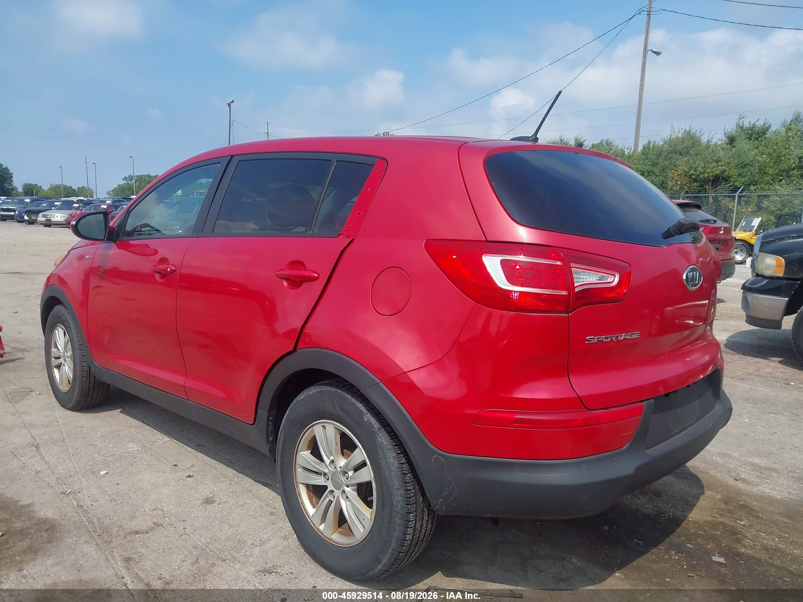 2011 Kia Sportage Lx Красный vin: KNDPBCA28B7098571