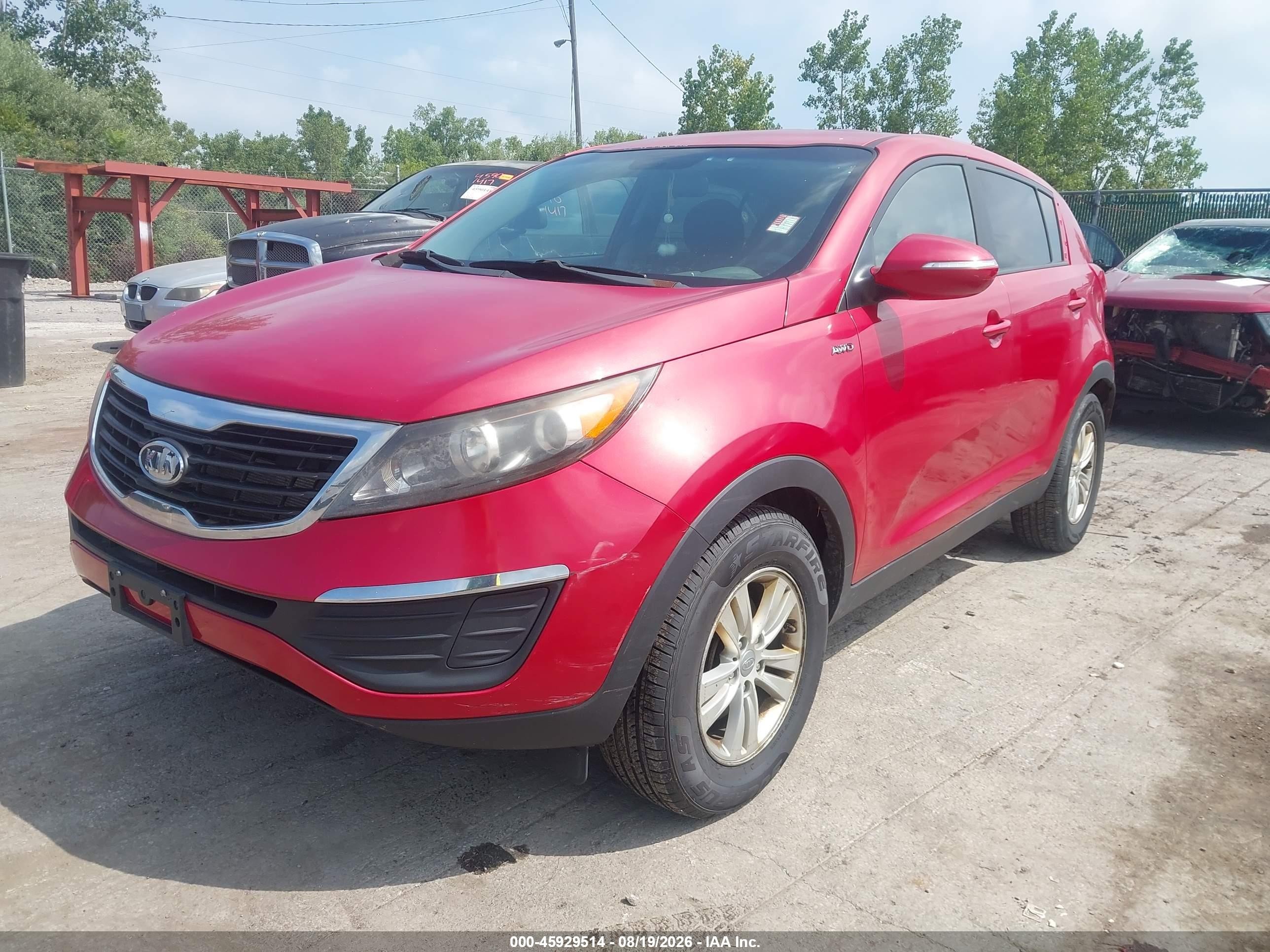 2011 Kia Sportage Lx Красный vin: KNDPBCA28B7098571