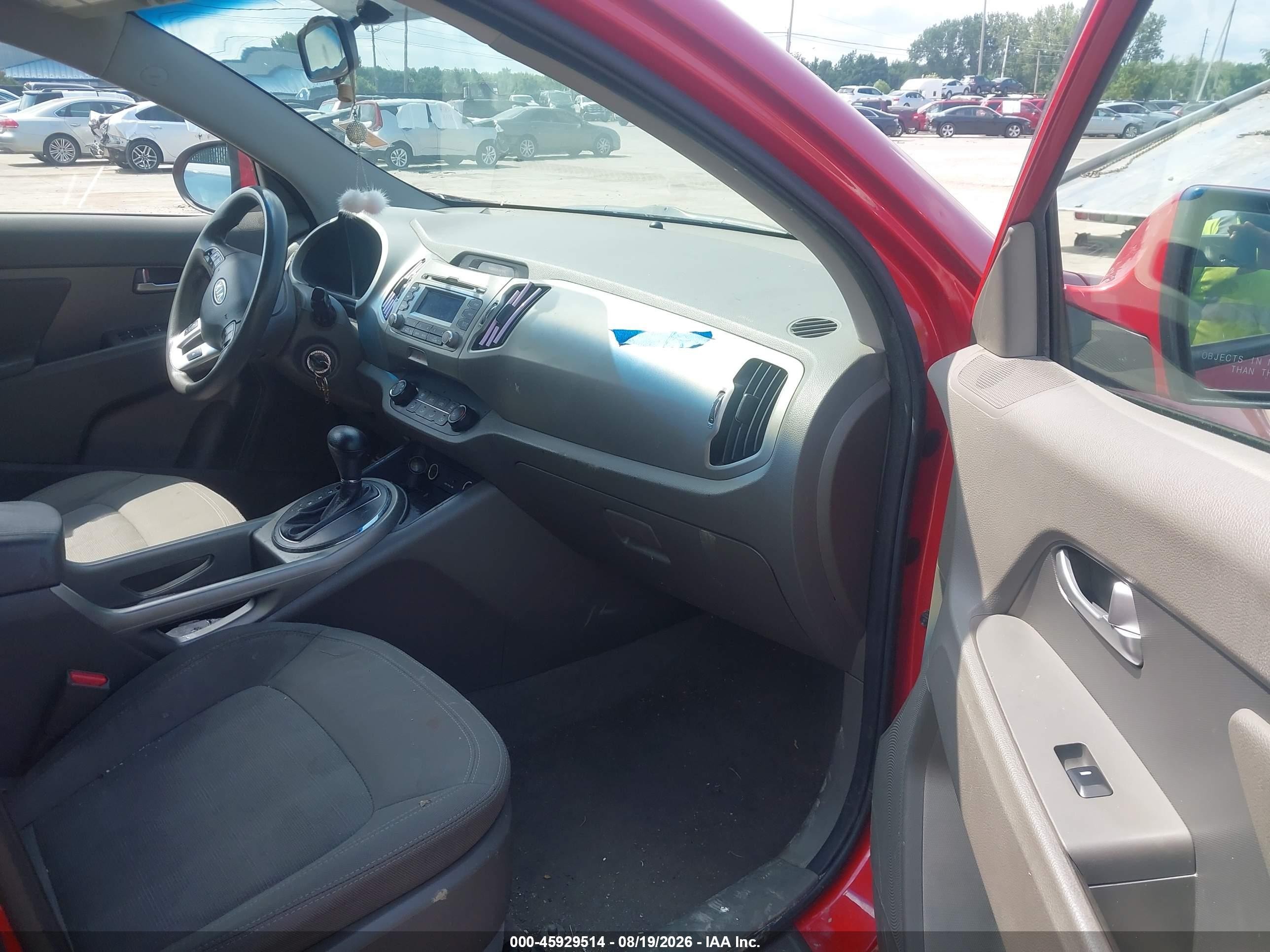 2011 Kia Sportage Lx Красный vin: KNDPBCA28B7098571