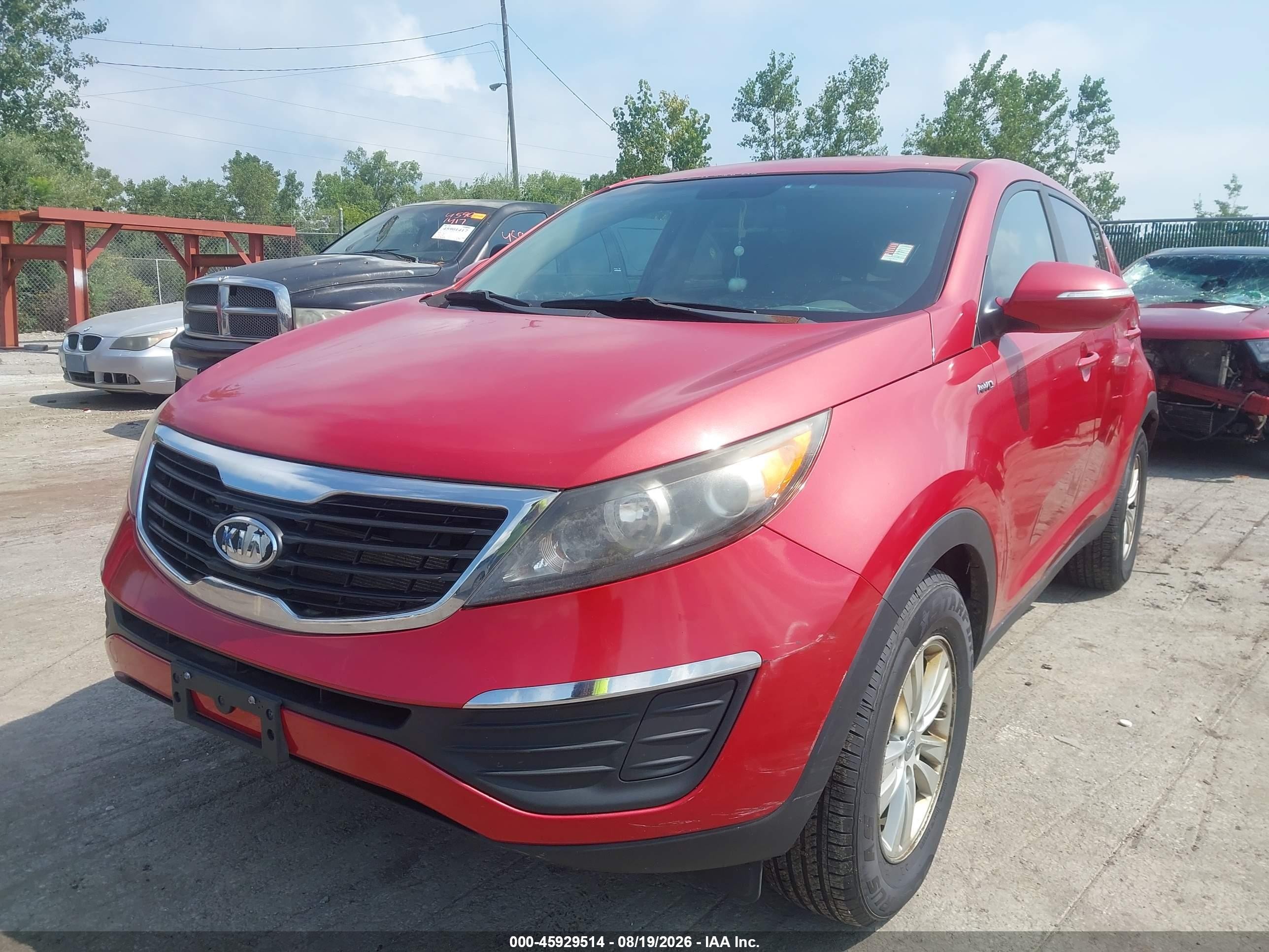 2011 Kia Sportage Lx Красный vin: KNDPBCA28B7098571