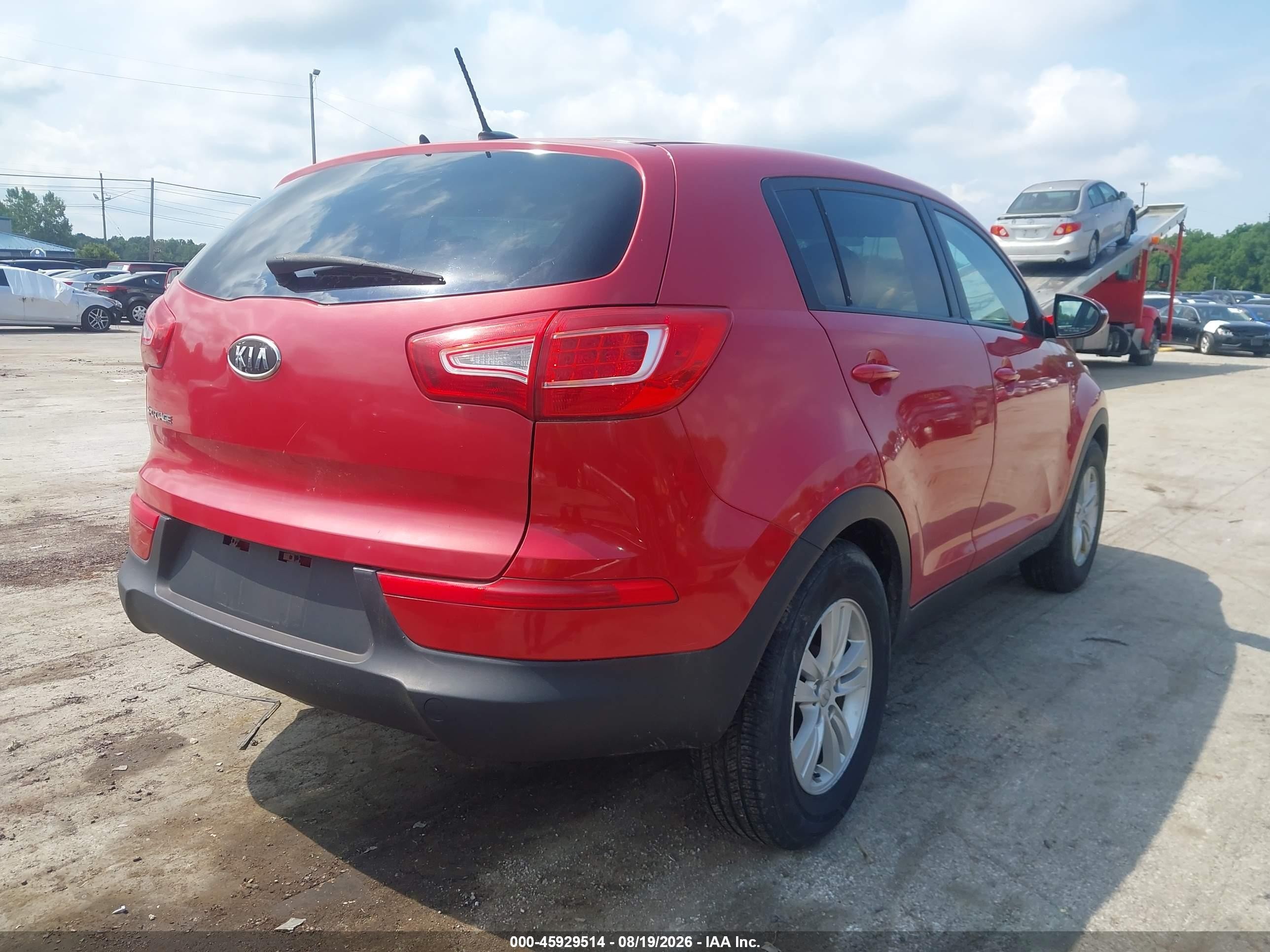 2011 Kia Sportage Lx Красный vin: KNDPBCA28B7098571