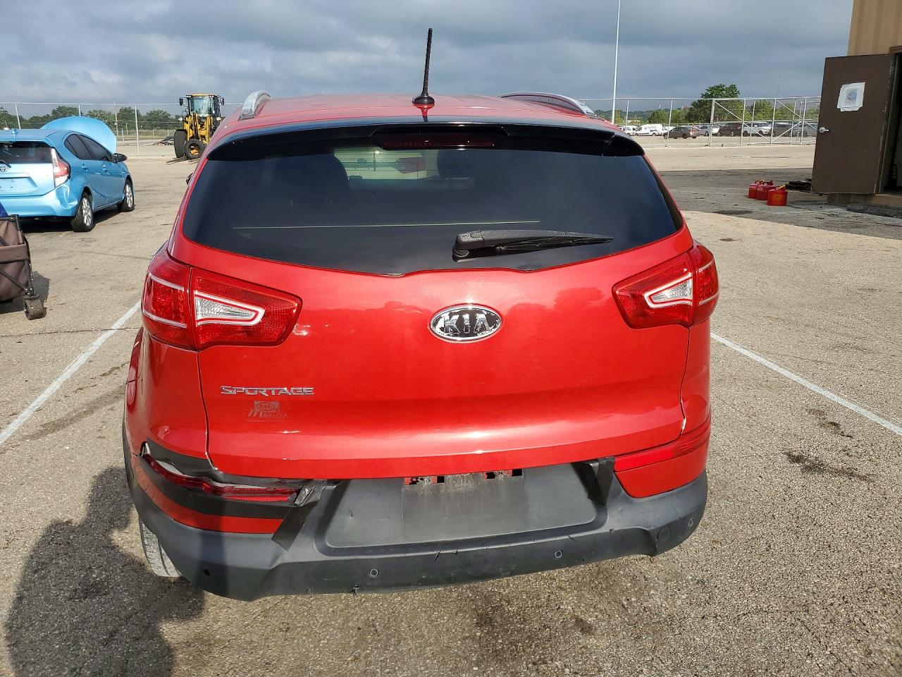 2012 Kia Sportage Lx Red vin: KNDPBCA28C7233369