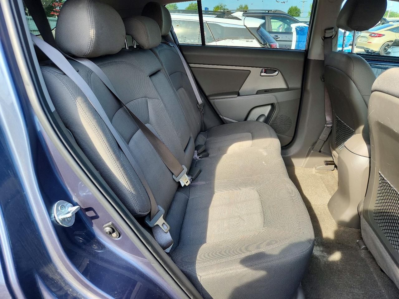 2012 Kia Sportage Lx Gray vin: KNDPBCA28C7292731