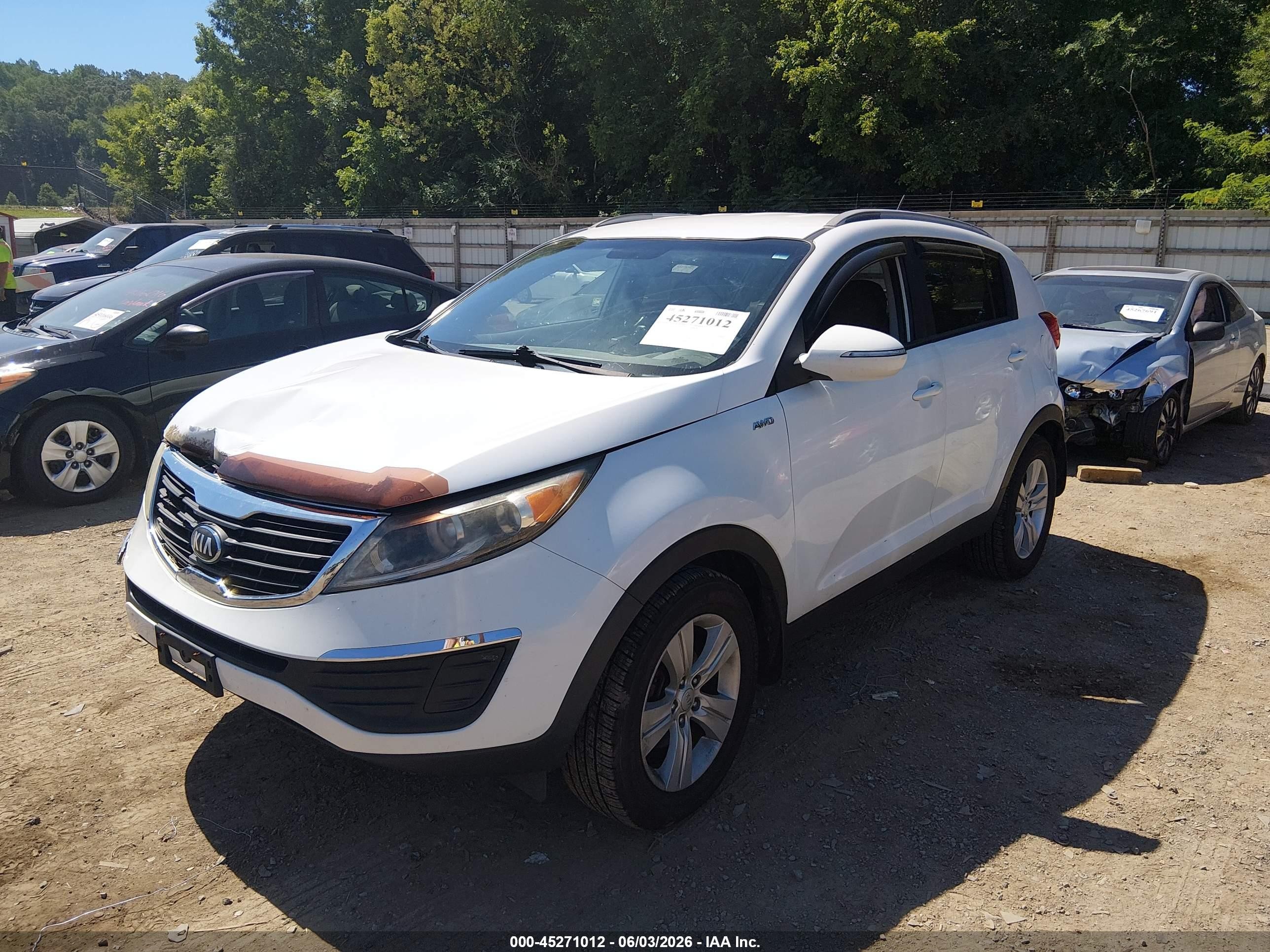 2013 Kia Sportage Lx White vin: KNDPBCA28D7478030