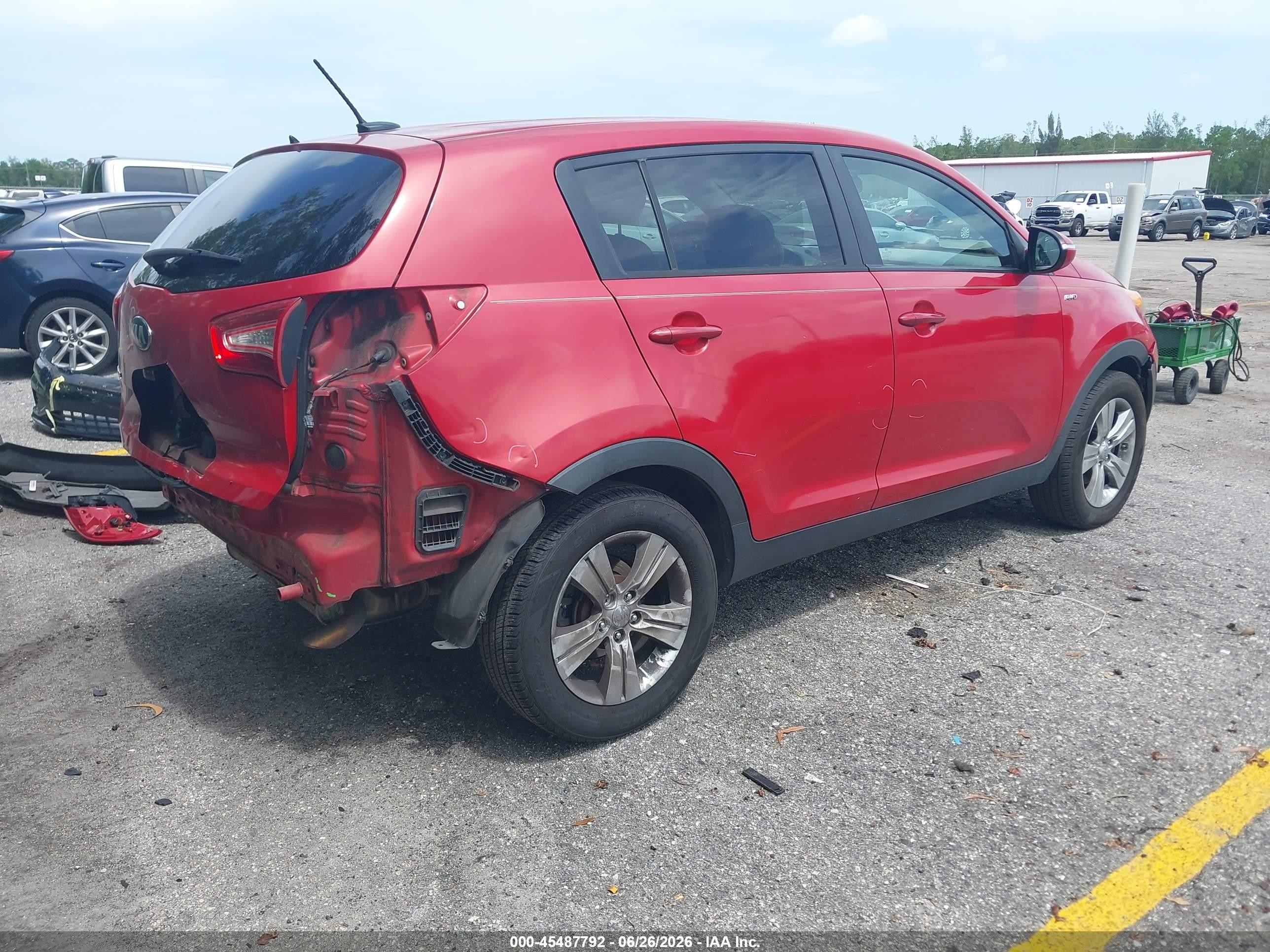 2013 Kia Sportage Lx Red vin: KNDPBCA28D7535472