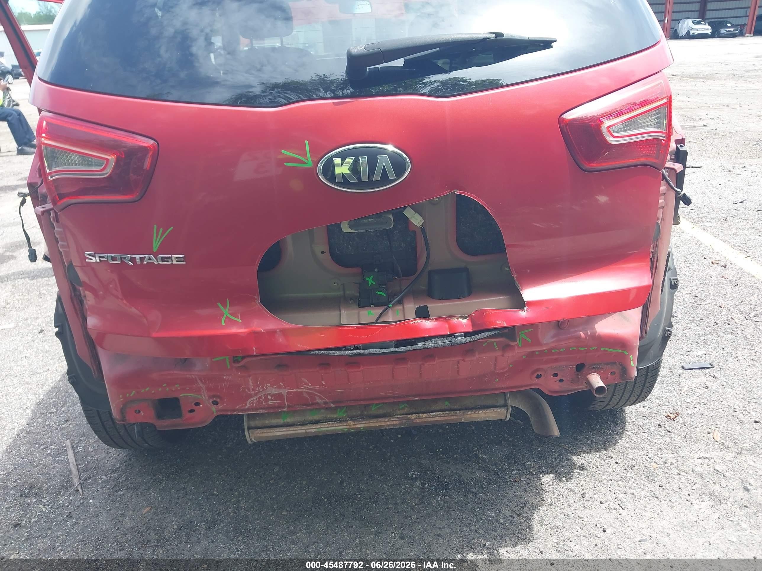 2013 Kia Sportage Lx Red vin: KNDPBCA28D7535472