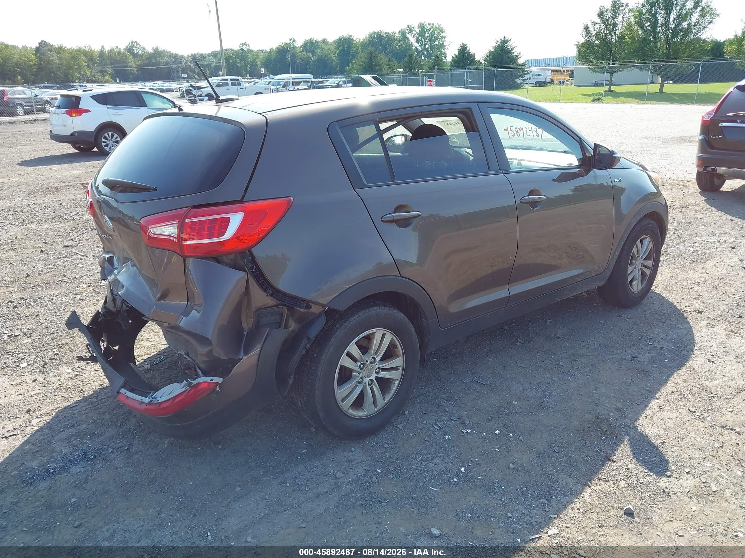 2011 Kia Sportage Lx Коричневый vin: KNDPBCA29B7075526