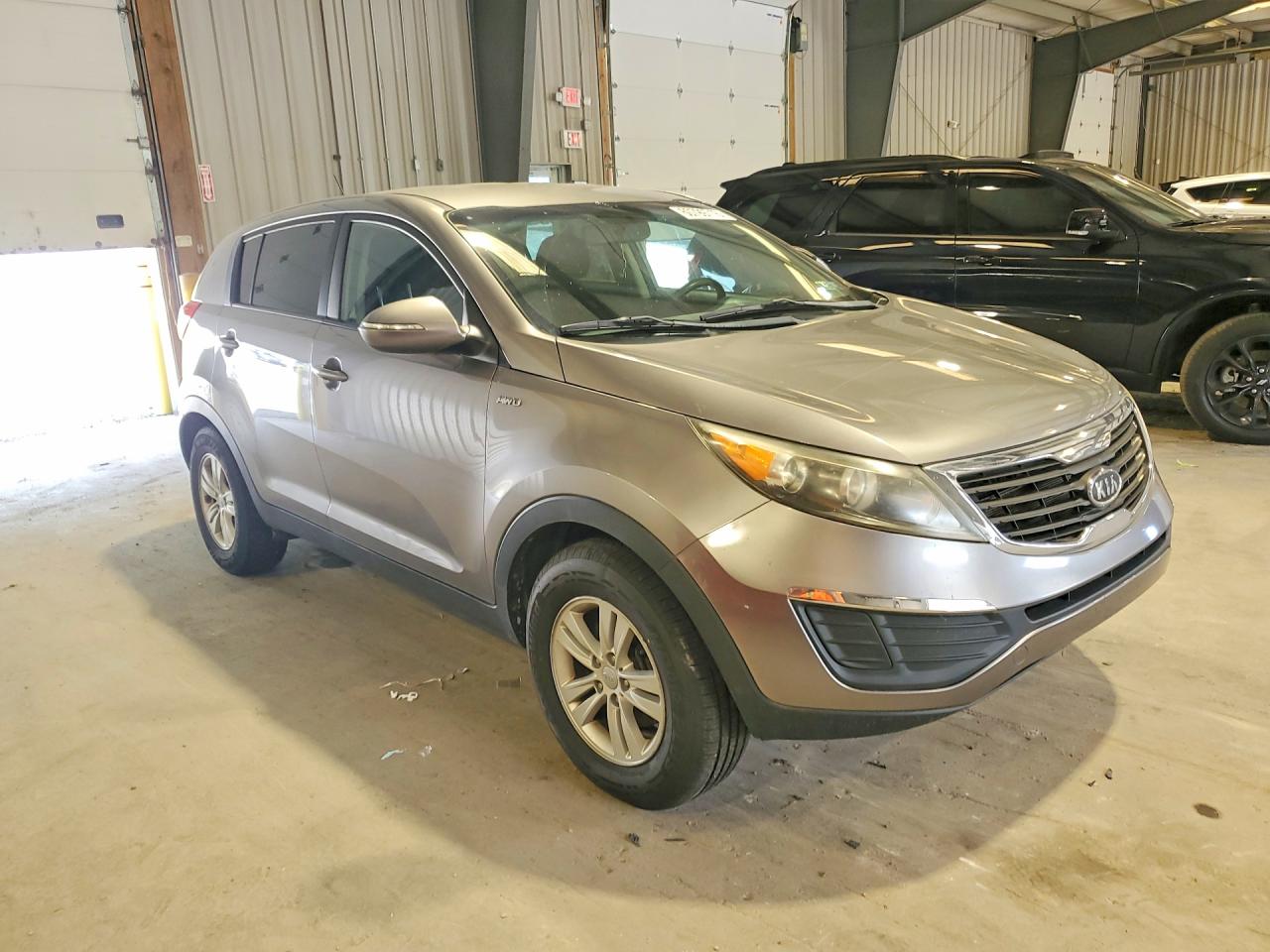 2011 Kia Sportage Lx Silver vin: KNDPBCA29B7102272