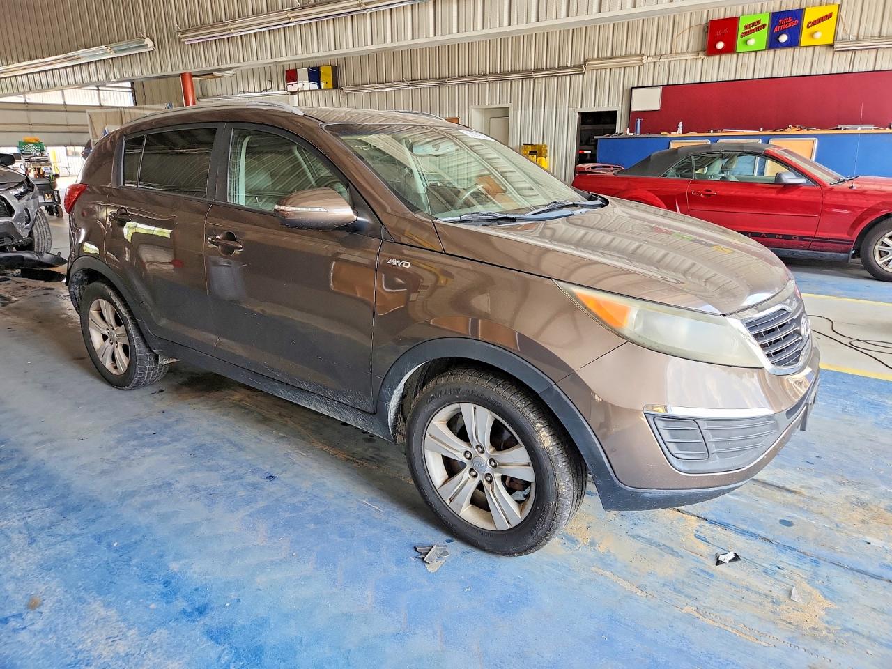 2011 Kia Sportage Lx Brown vin: KNDPBCA2XB7052773
