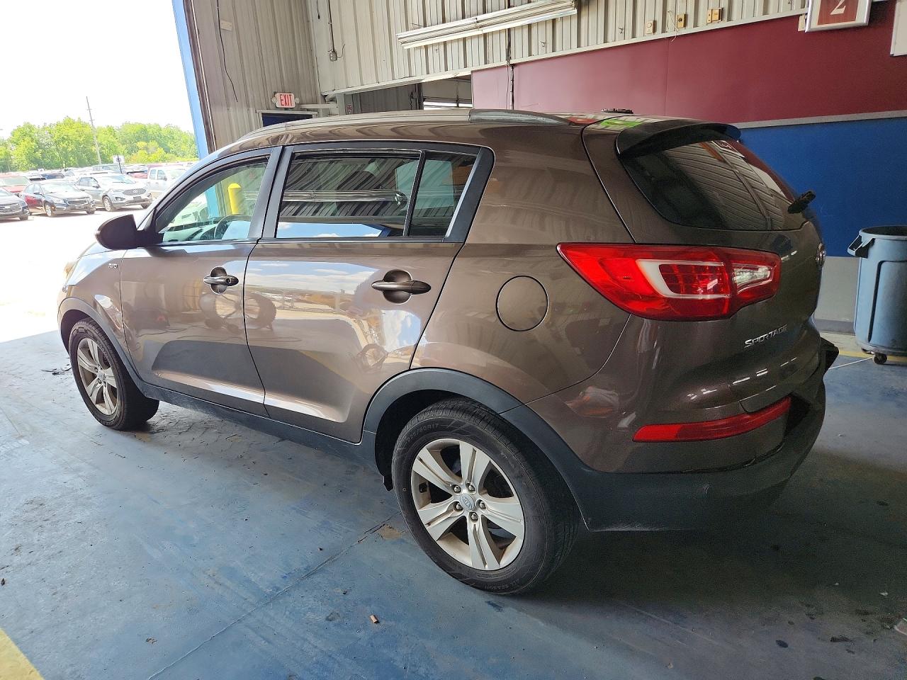 2011 Kia Sportage Lx Brown vin: KNDPBCA2XB7052773