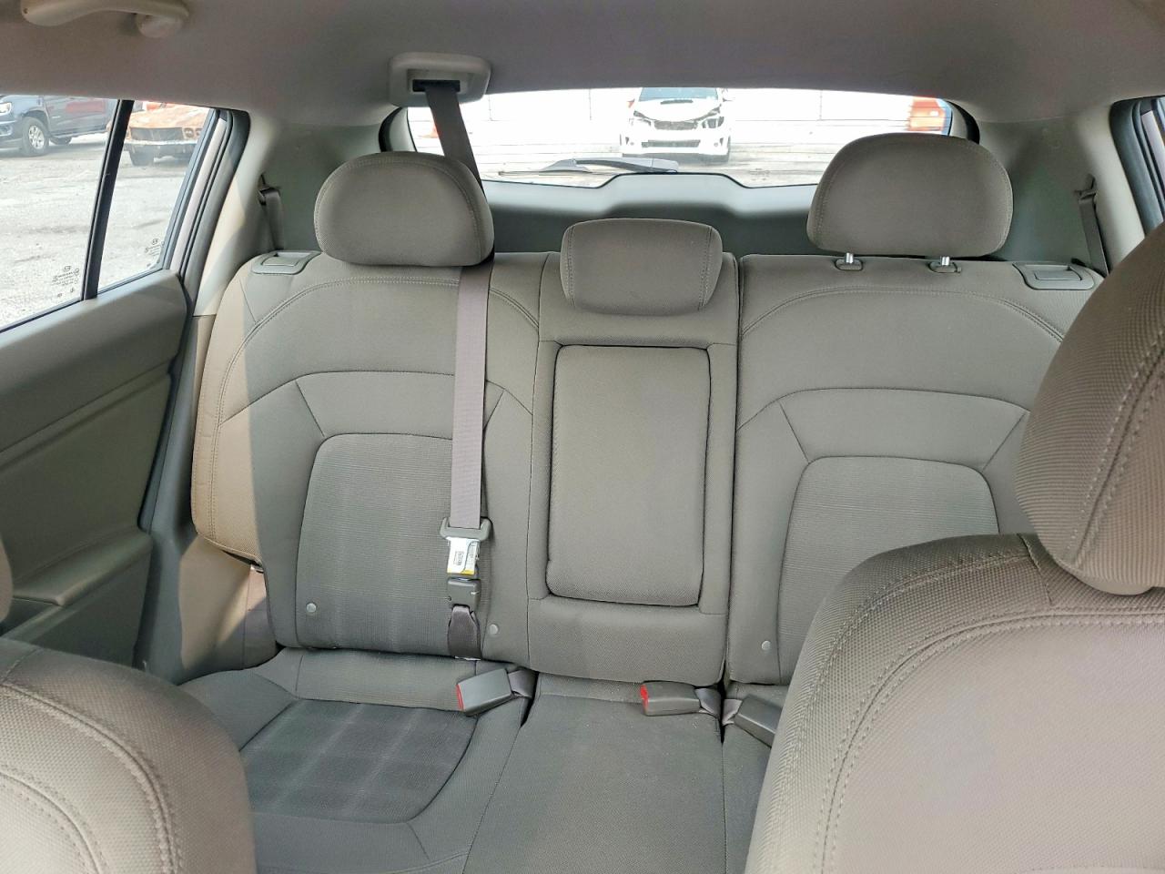 2011 Kia Sportage Lx Бежевый vin: KNDPBCA2XB7136155